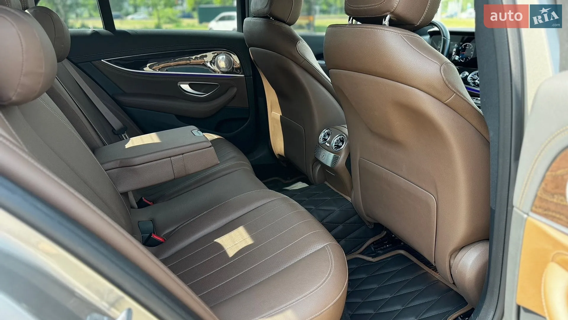2021 Mercedes-Benz E-klasse - мініатюра 22