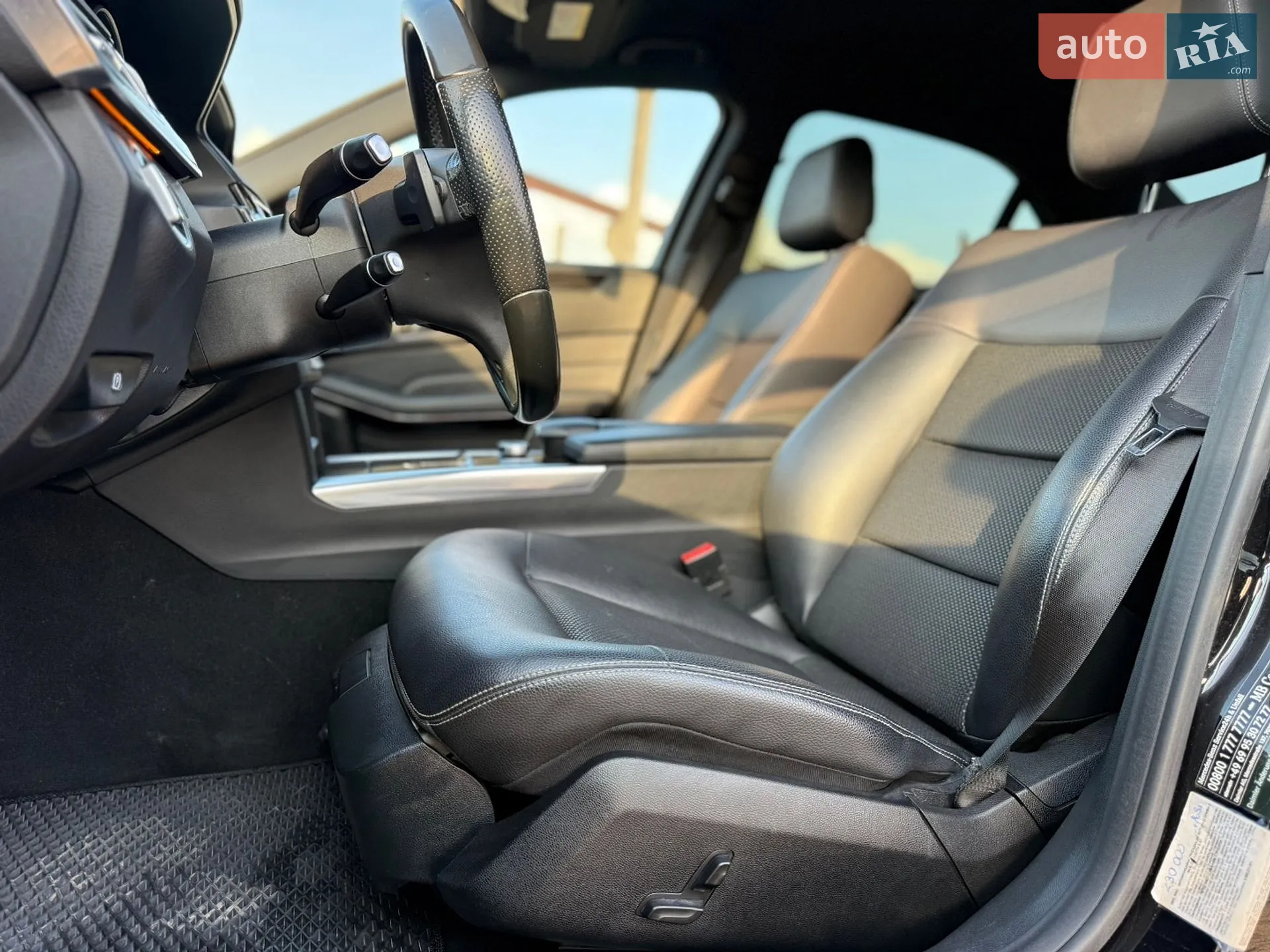 2015 Mercedes-Benz E-klasse - мініатюра 11