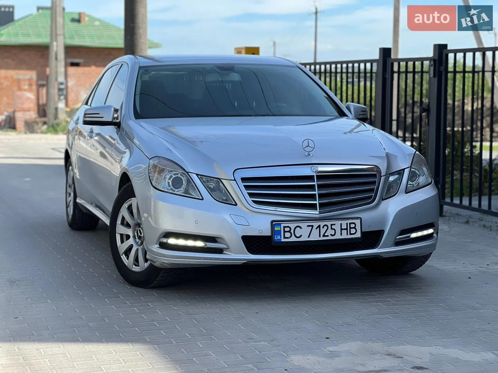 2013 Mercedes-Benz E-klasse - мініатюра 5