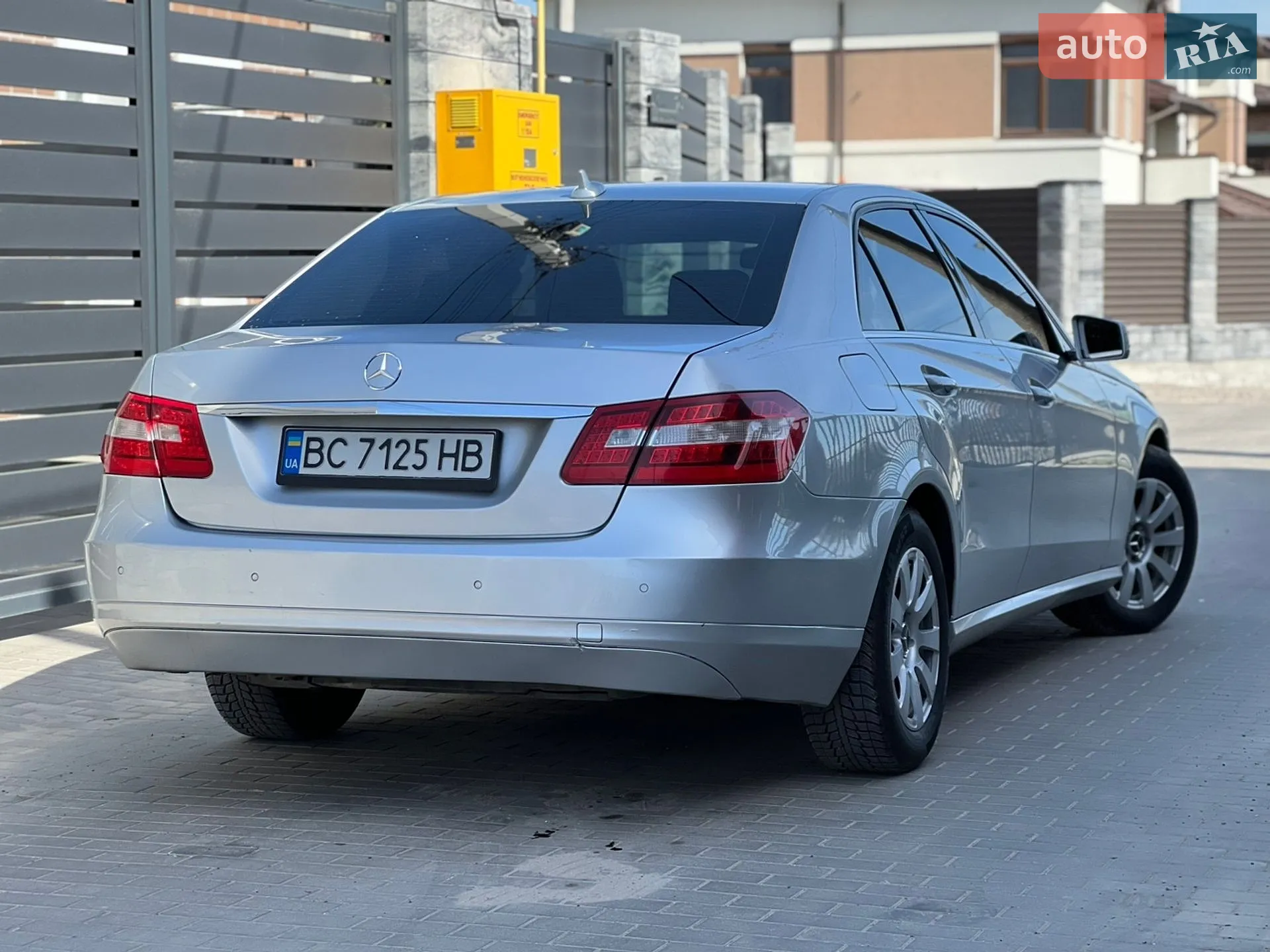 2013 Mercedes-Benz E-klasse - мініатюра 15
