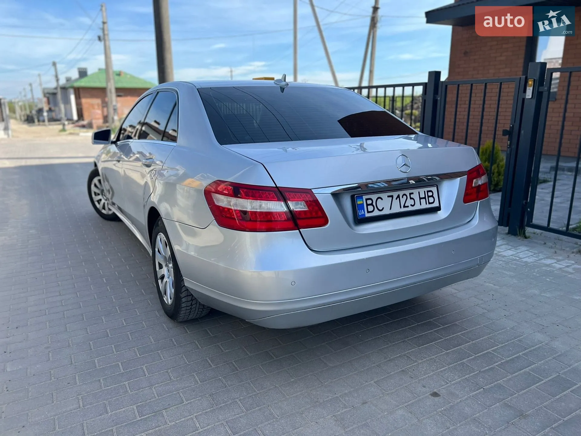 2013 Mercedes-Benz E-klasse - мініатюра 40