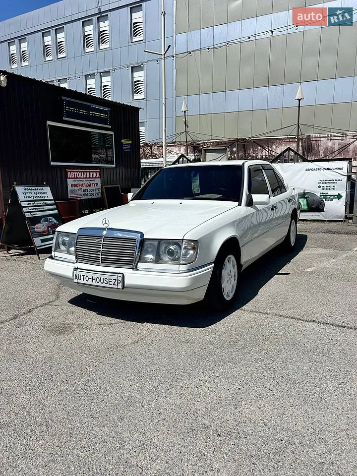 2010 Skoda Octavia - мініатюра 18