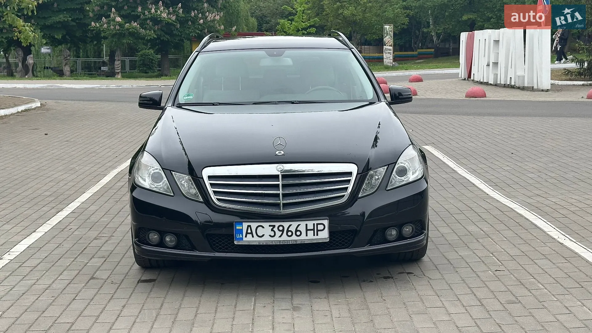 2011 Mercedes-Benz E-klasse - мініатюра 3