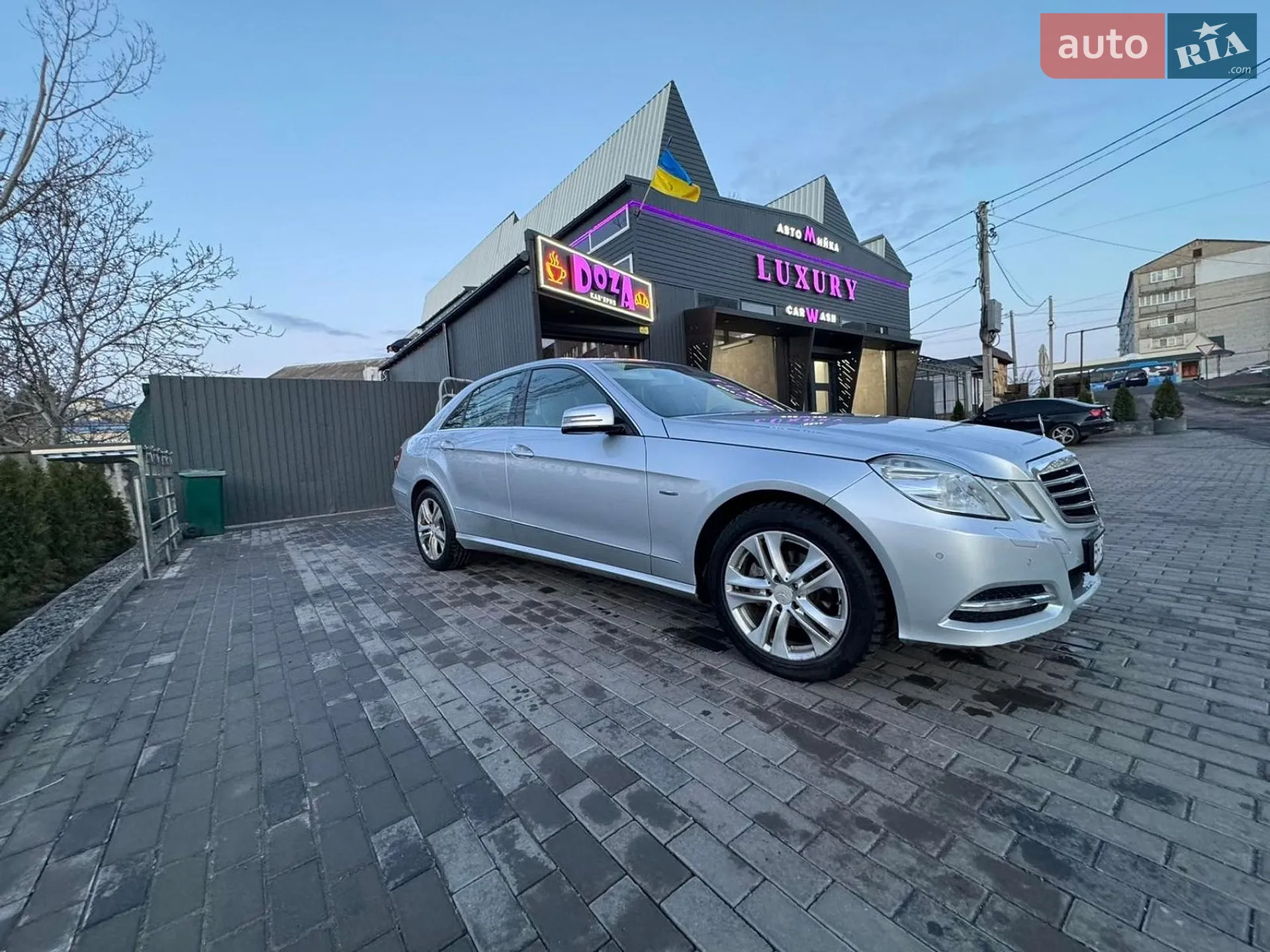 2011 Mercedes-Benz E-klasse - мініатюра 2