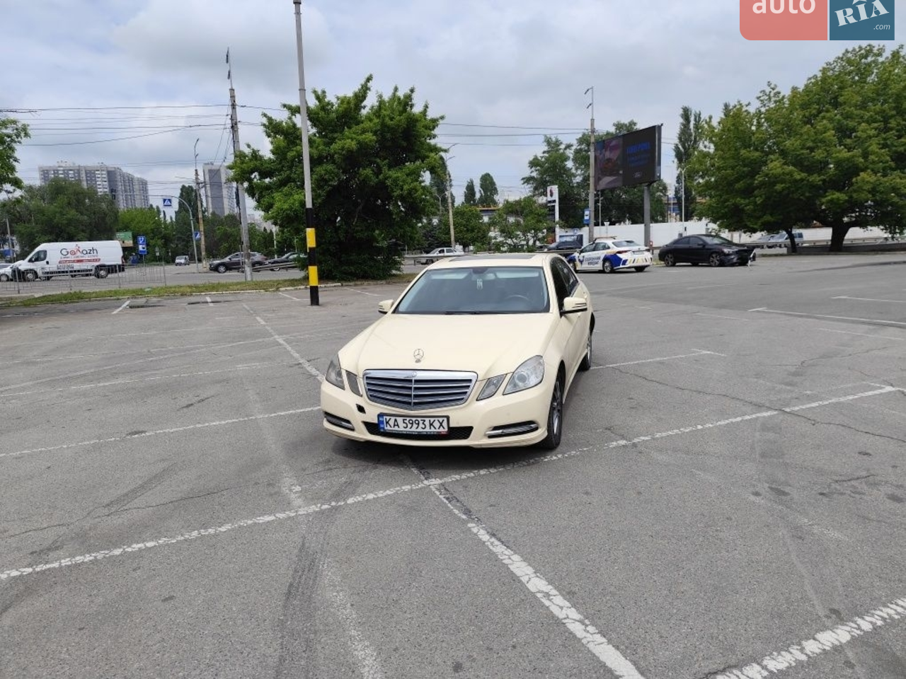 2013 Mercedes-Benz E-klasse - мініатюра 30