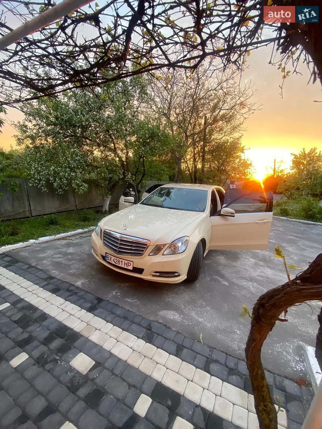 2012 Mercedes-Benz E-klasse - мініатюра 23