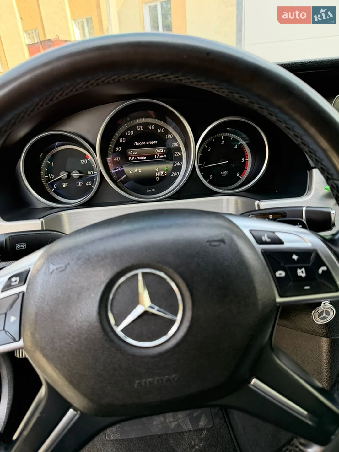 2013 Mercedes-Benz E-klasse - мініатюра 31