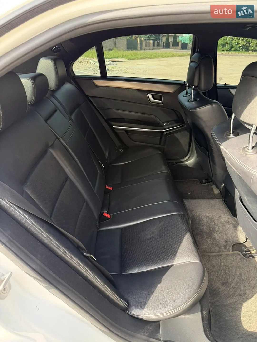 2013 Mercedes-Benz E-klasse - мініатюра 40