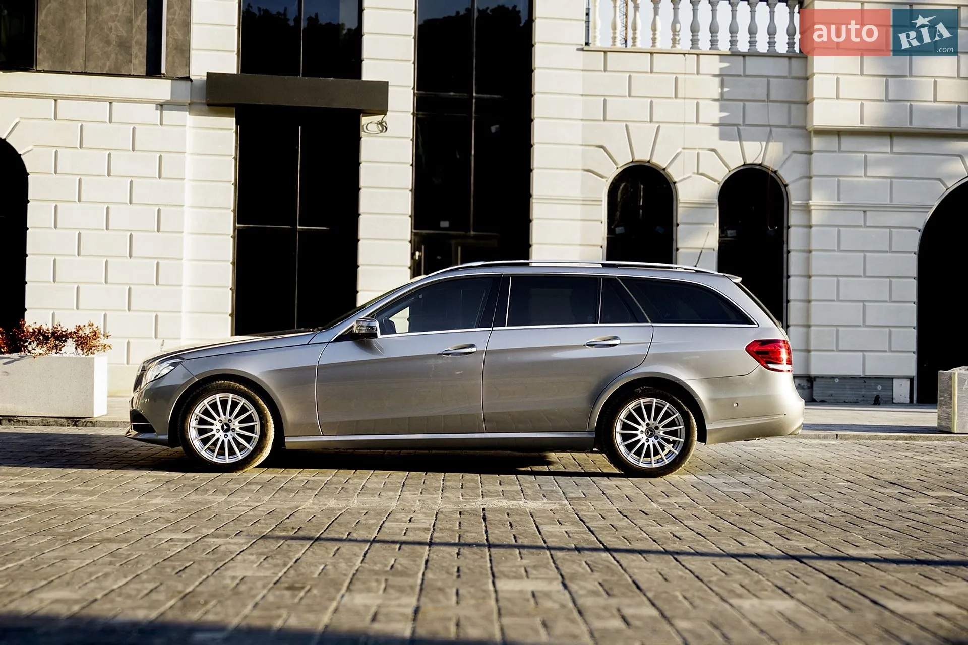 2013 Mercedes-Benz E-klasse - мініатюра 7