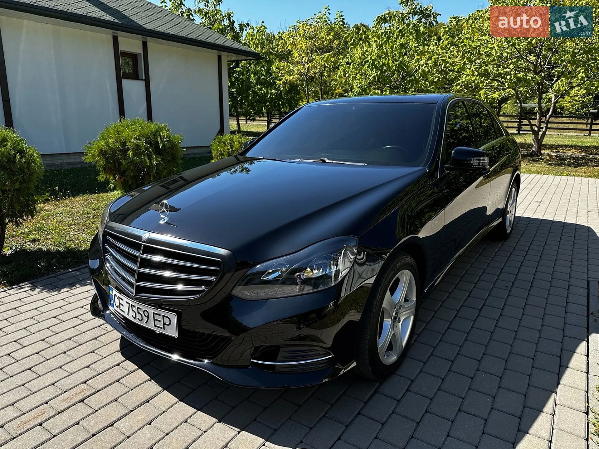 2014 Mercedes-Benz E-klasse - мініатюра 2