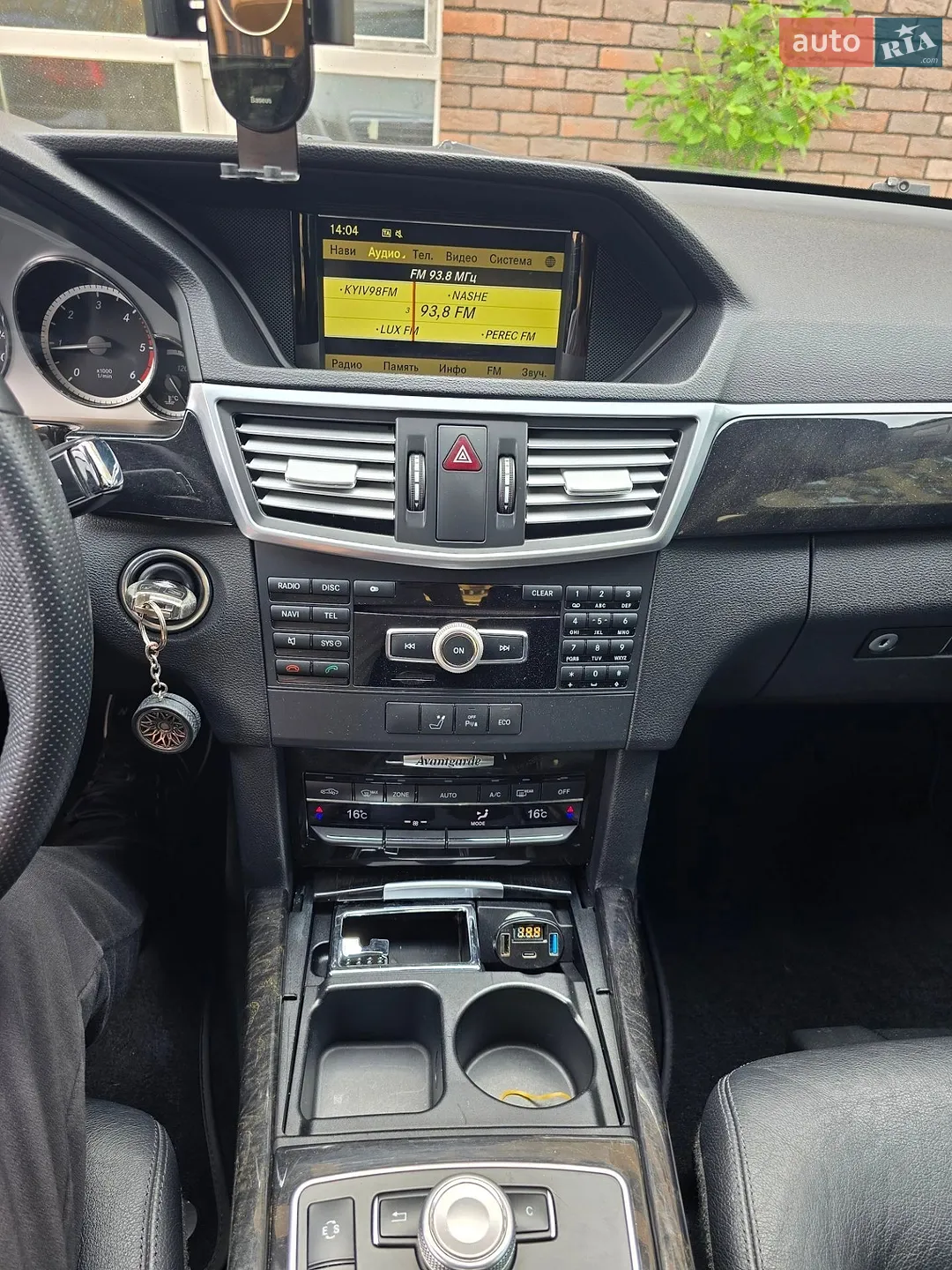 2011 Mercedes-Benz E-klasse - мініатюра 32