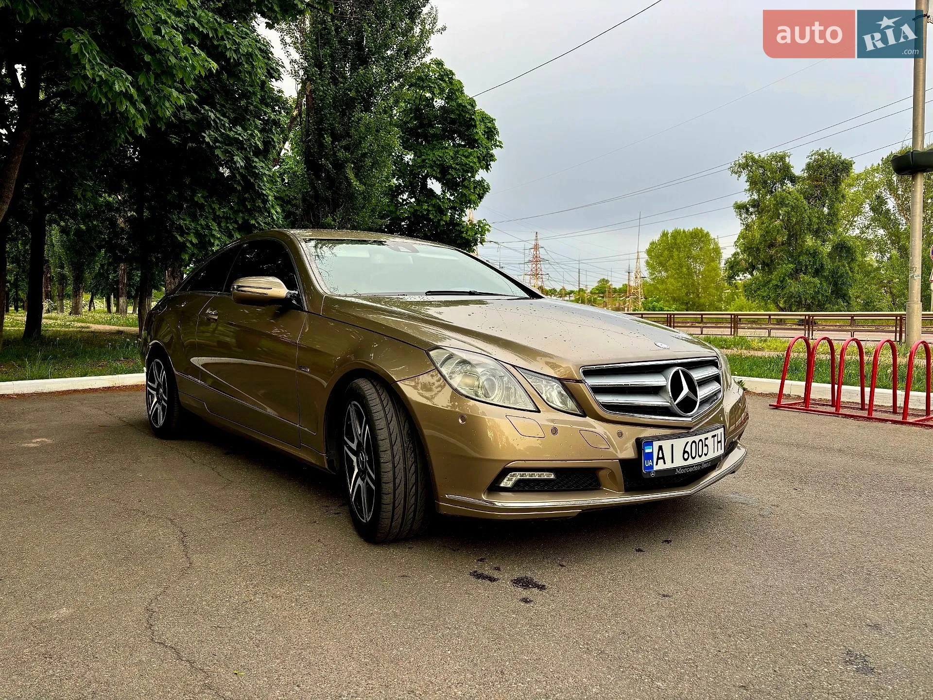 2010 Mercedes-Benz E-klasse - мініатюра 3