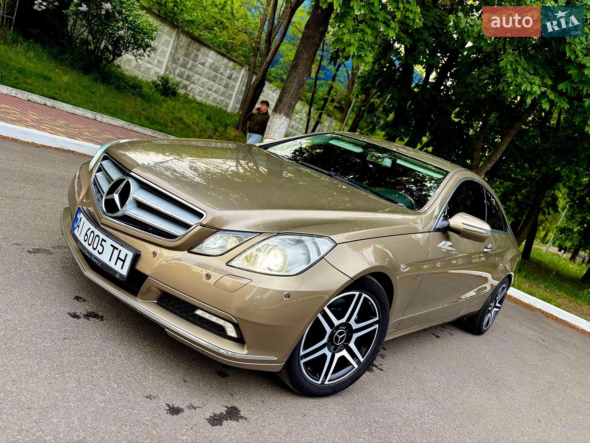2010 Mercedes-Benz E-klasse - мініатюра 15