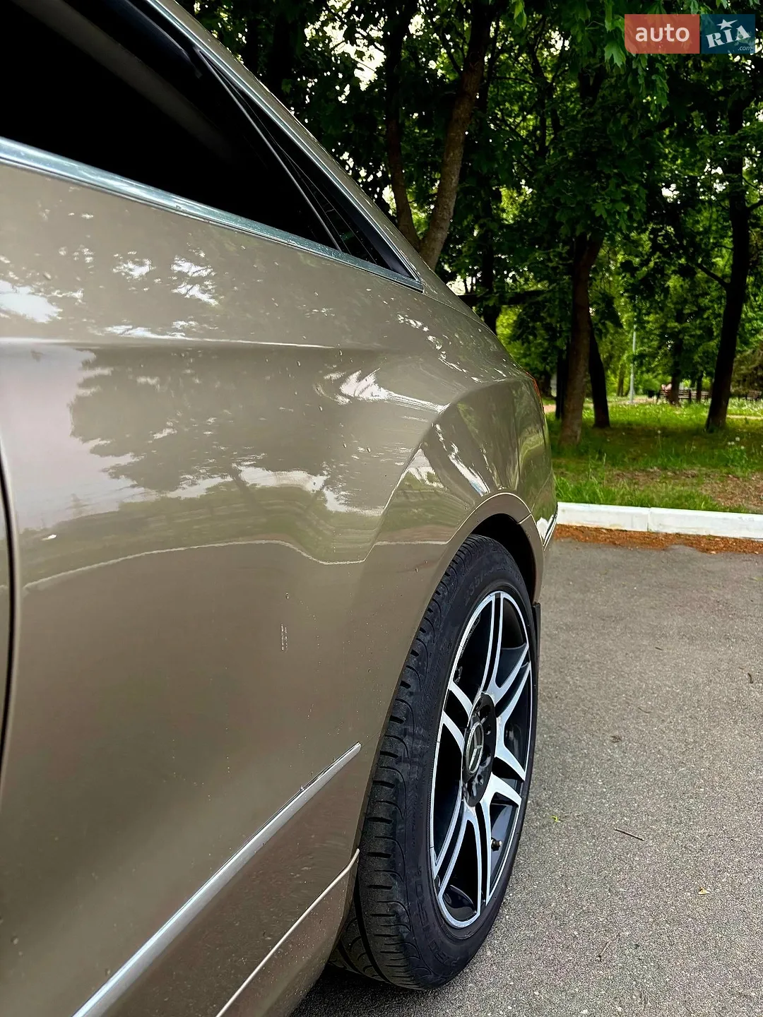 2010 Mercedes-Benz E-klasse - мініатюра 28