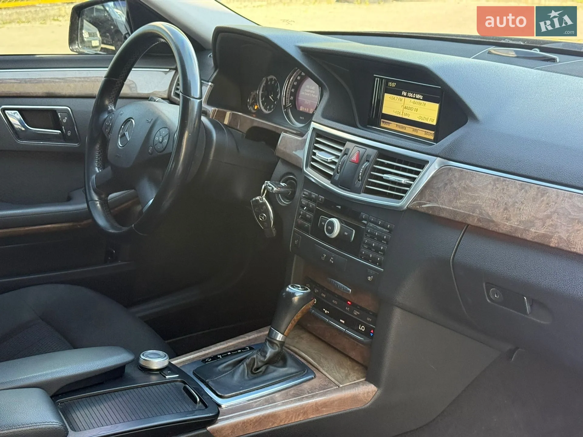 2011 Mercedes-Benz E-klasse - мініатюра 36