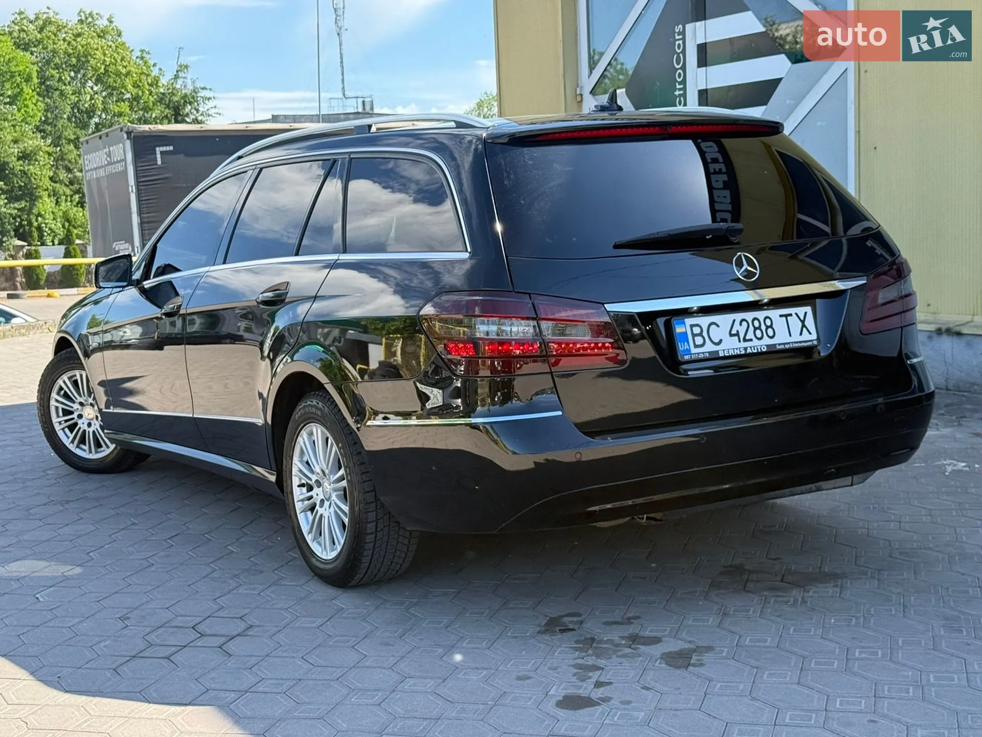 2011 Mercedes-Benz E-klasse - мініатюра 50
