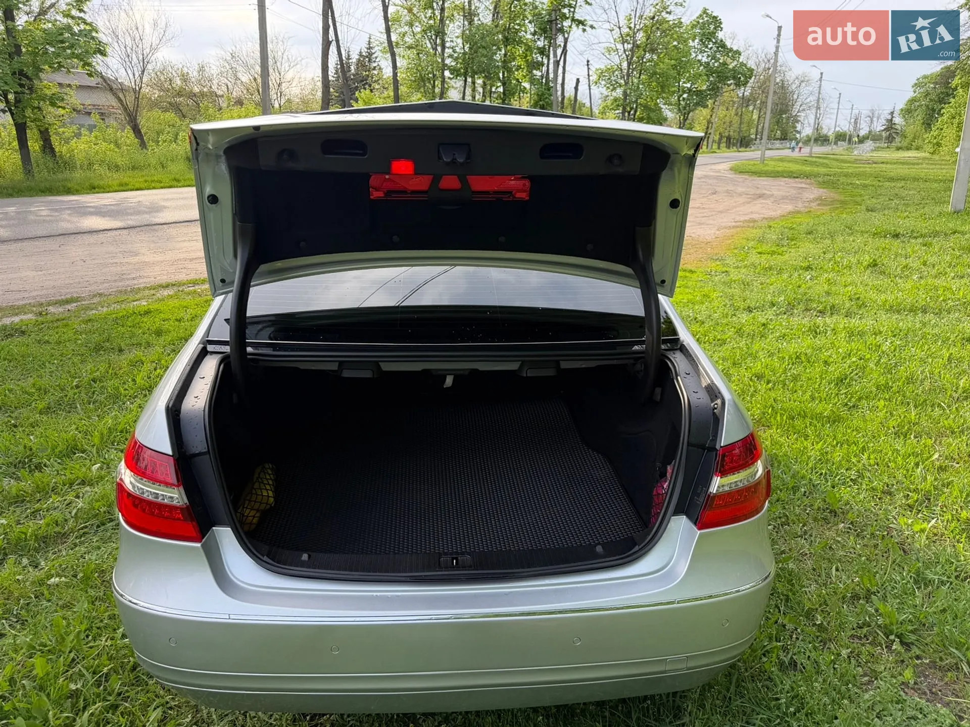 2011 Mercedes-Benz E-klasse - мініатюра 13