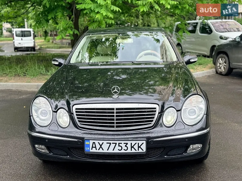 Mercedes-Benz E-Class 2003
