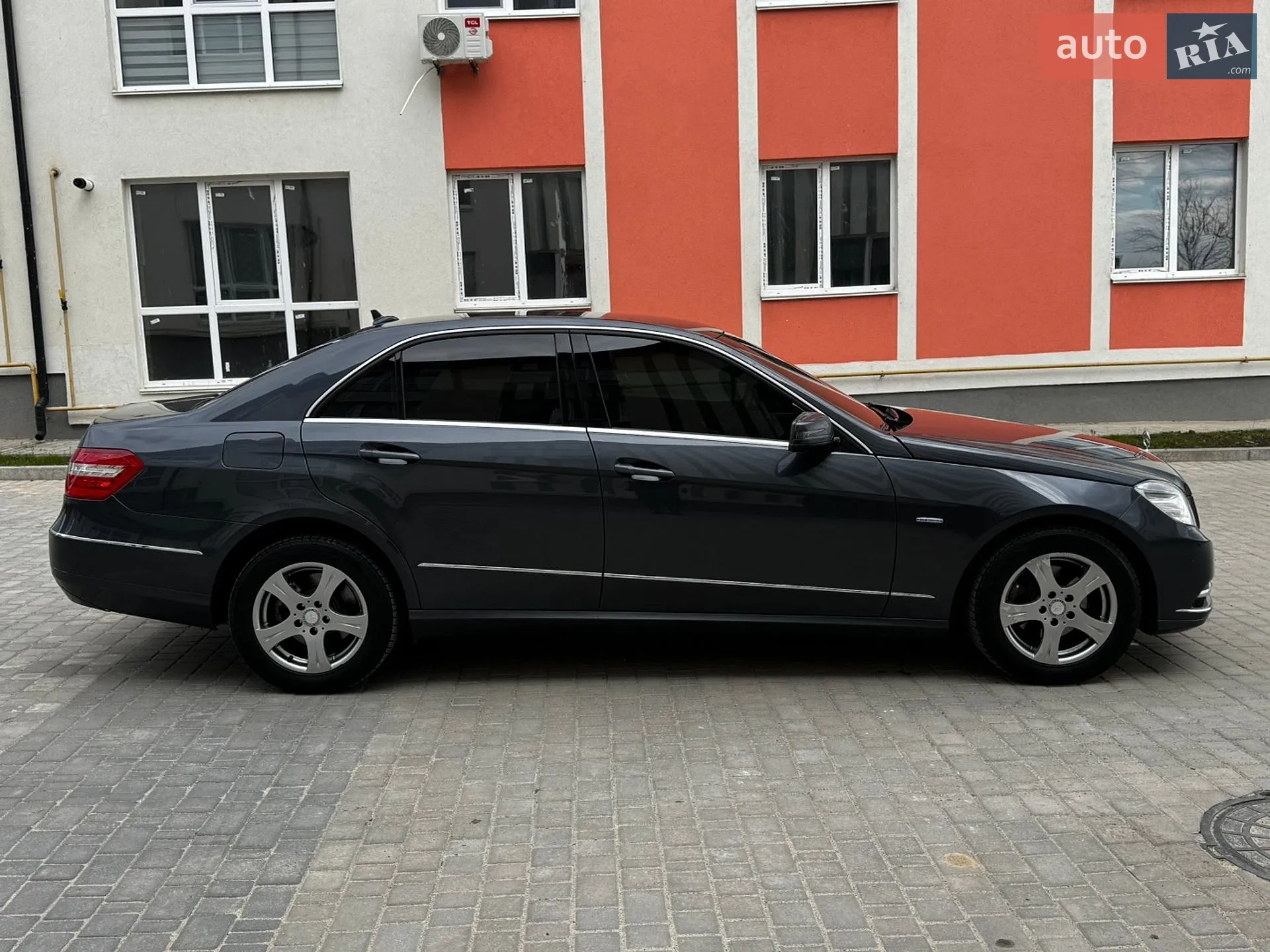 2010 Mercedes-Benz E-klasse - мініатюра 5