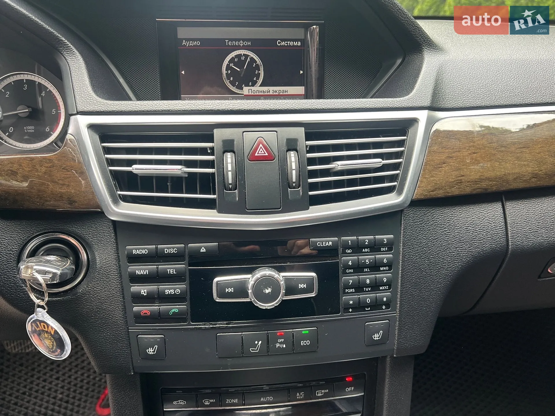 2012 Mercedes-Benz E-klasse - мініатюра 13
