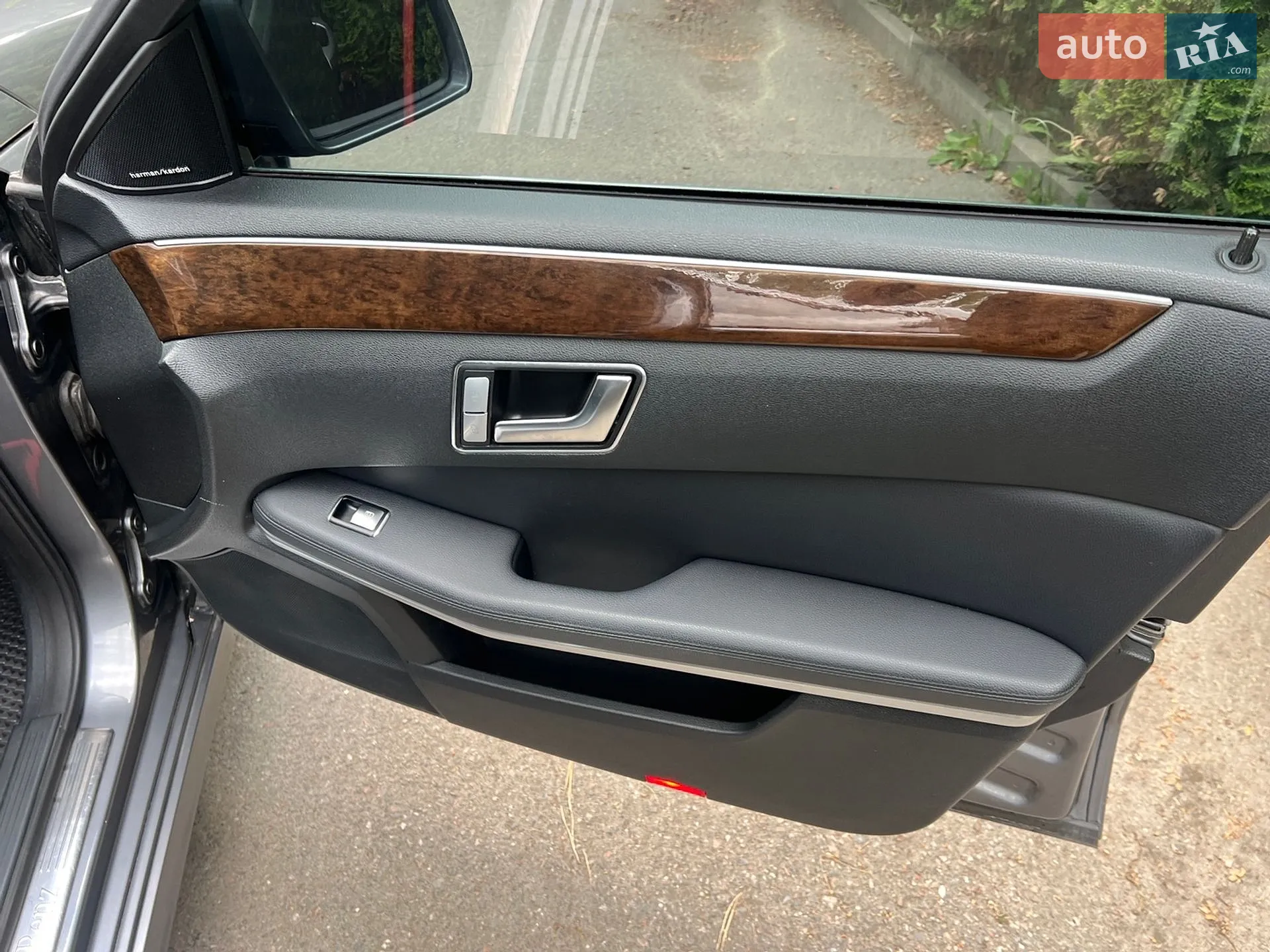 2012 Mercedes-Benz E-klasse - мініатюра 24