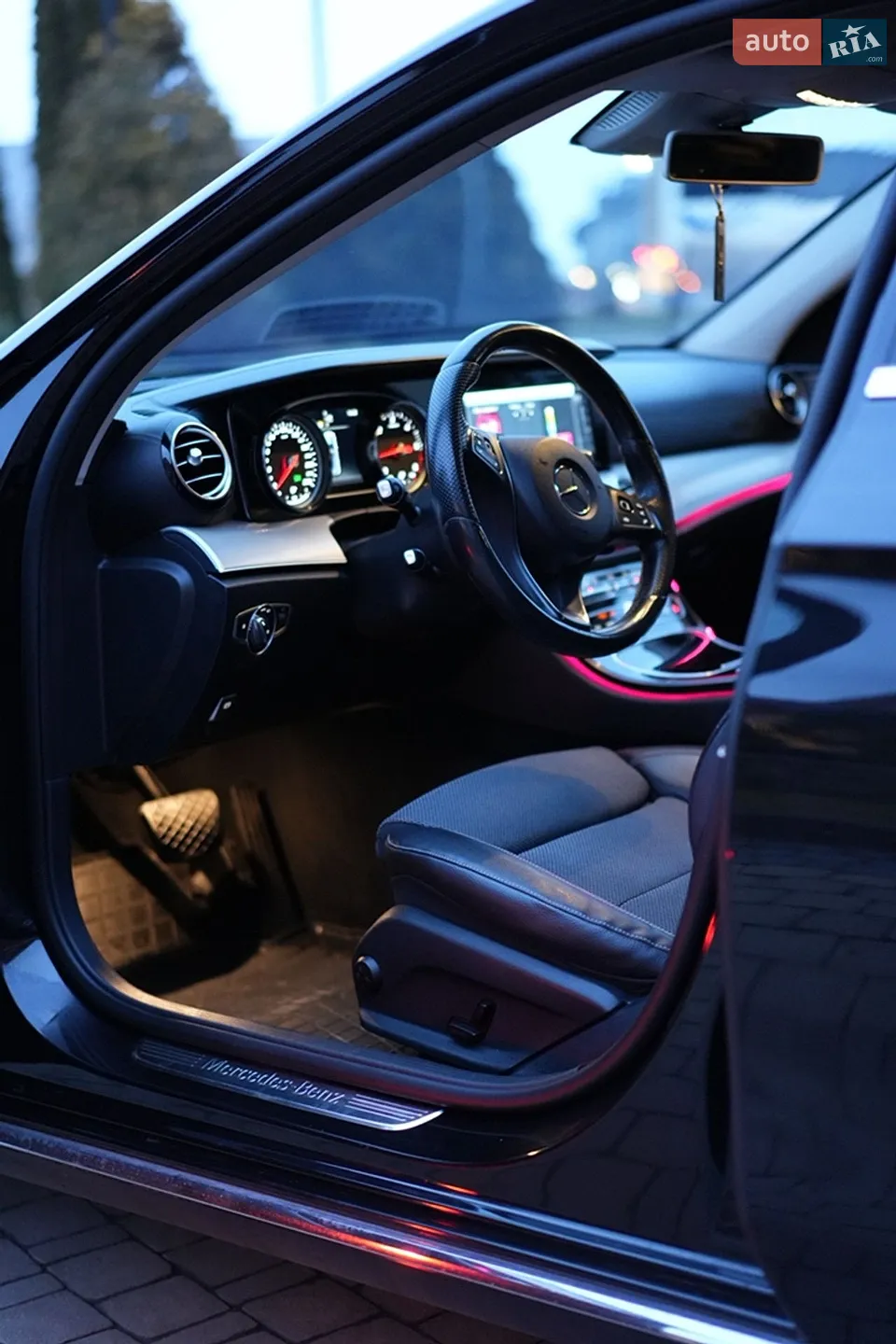 2017 Mercedes-Benz E-klasse - мініатюра 23