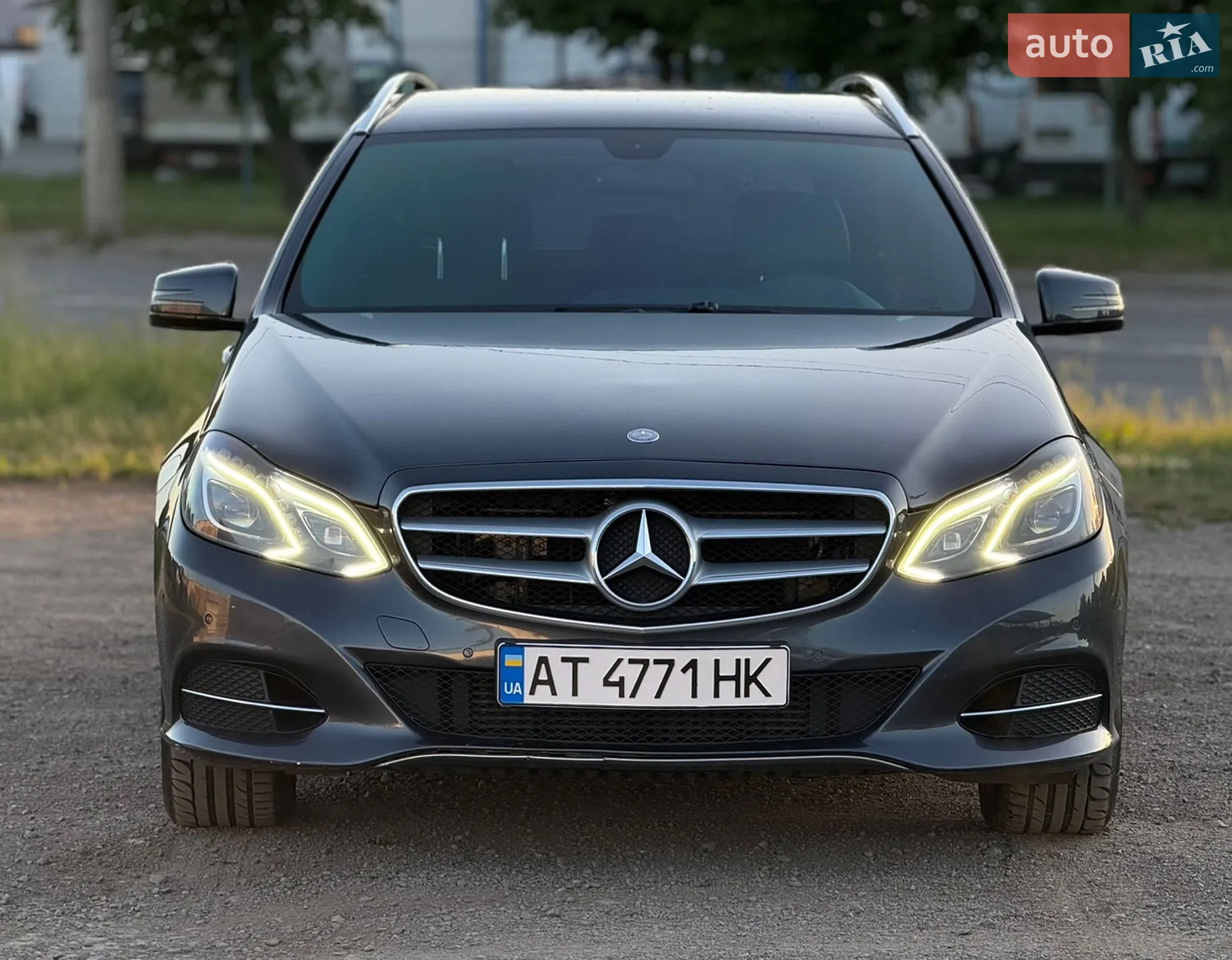 2013 Mercedes-Benz E-klasse - мініатюра 2