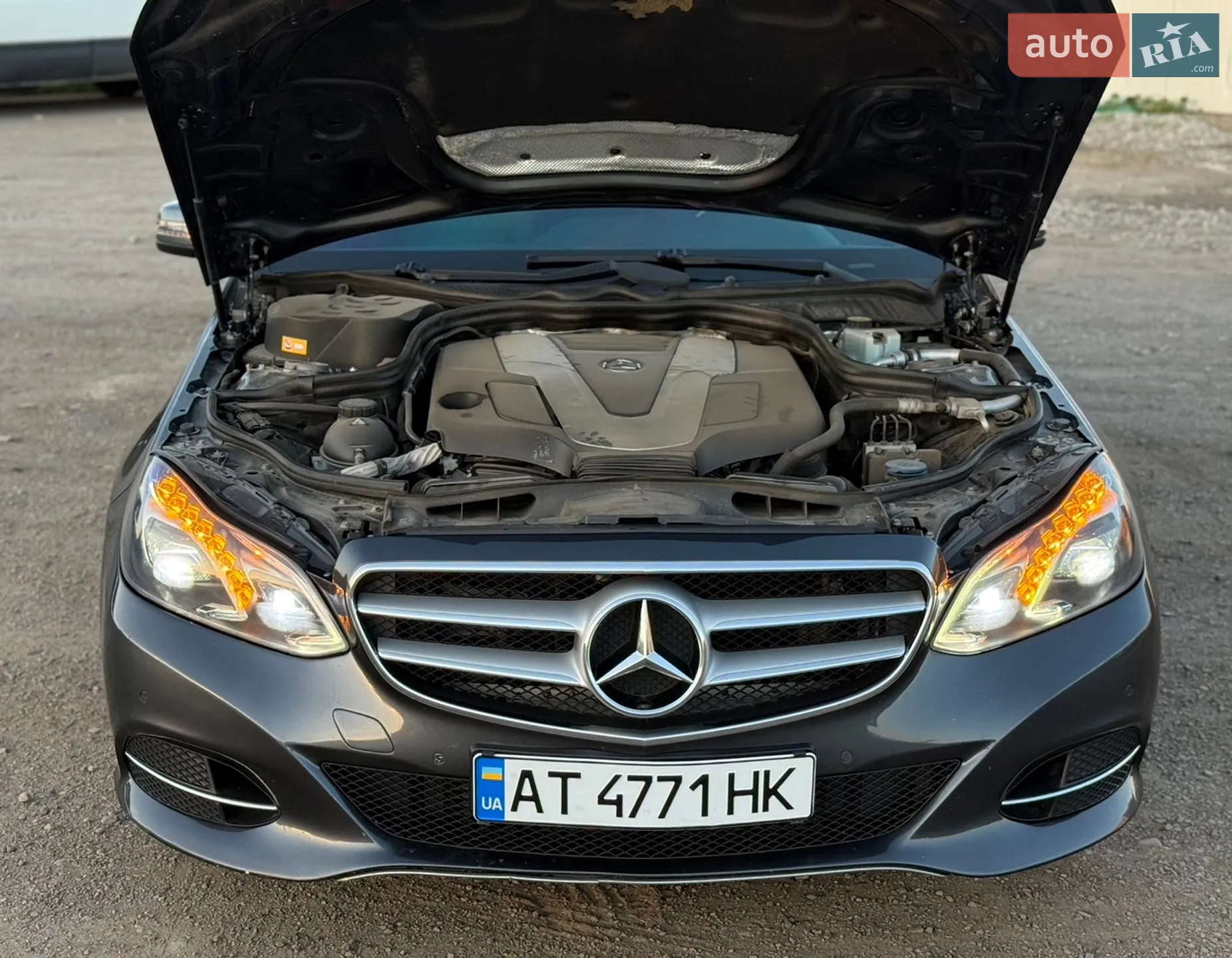 2013 Mercedes-Benz E-klasse - мініатюра 19
