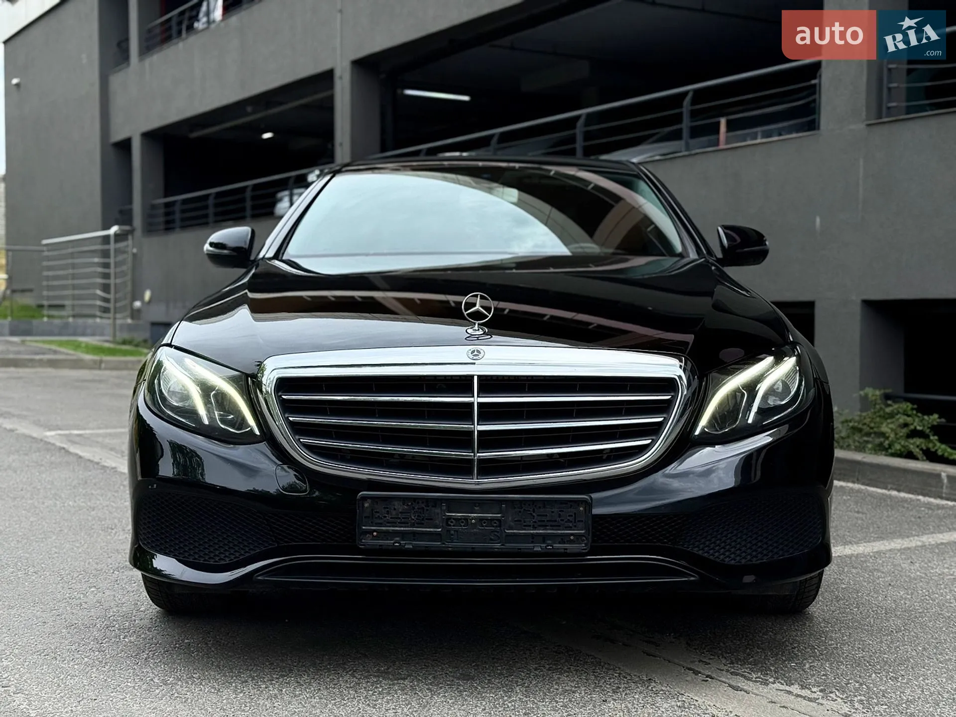 2016 Mercedes-Benz E-klasse - мініатюра 3