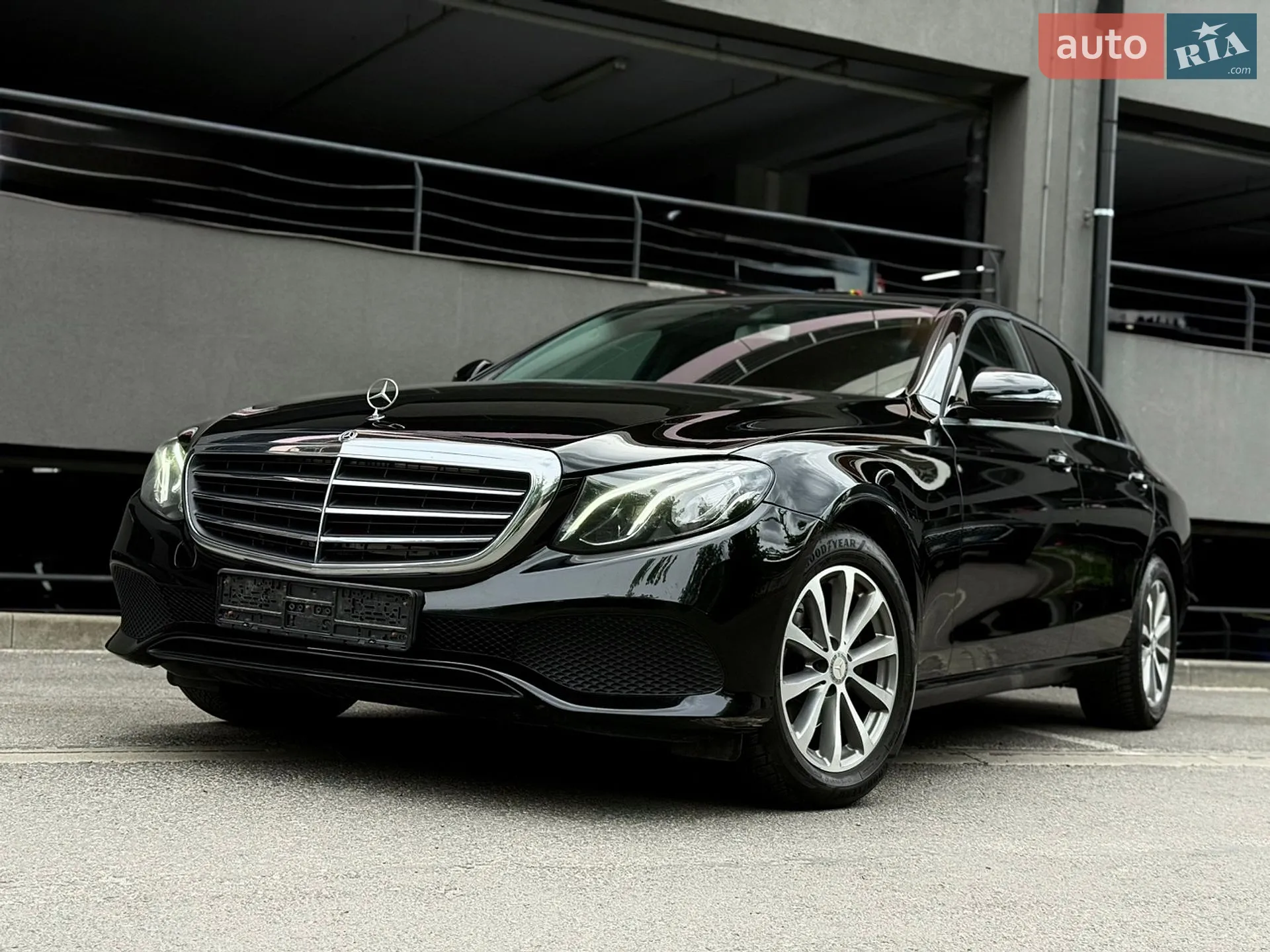 2016 Mercedes-Benz E-klasse - мініатюра 4