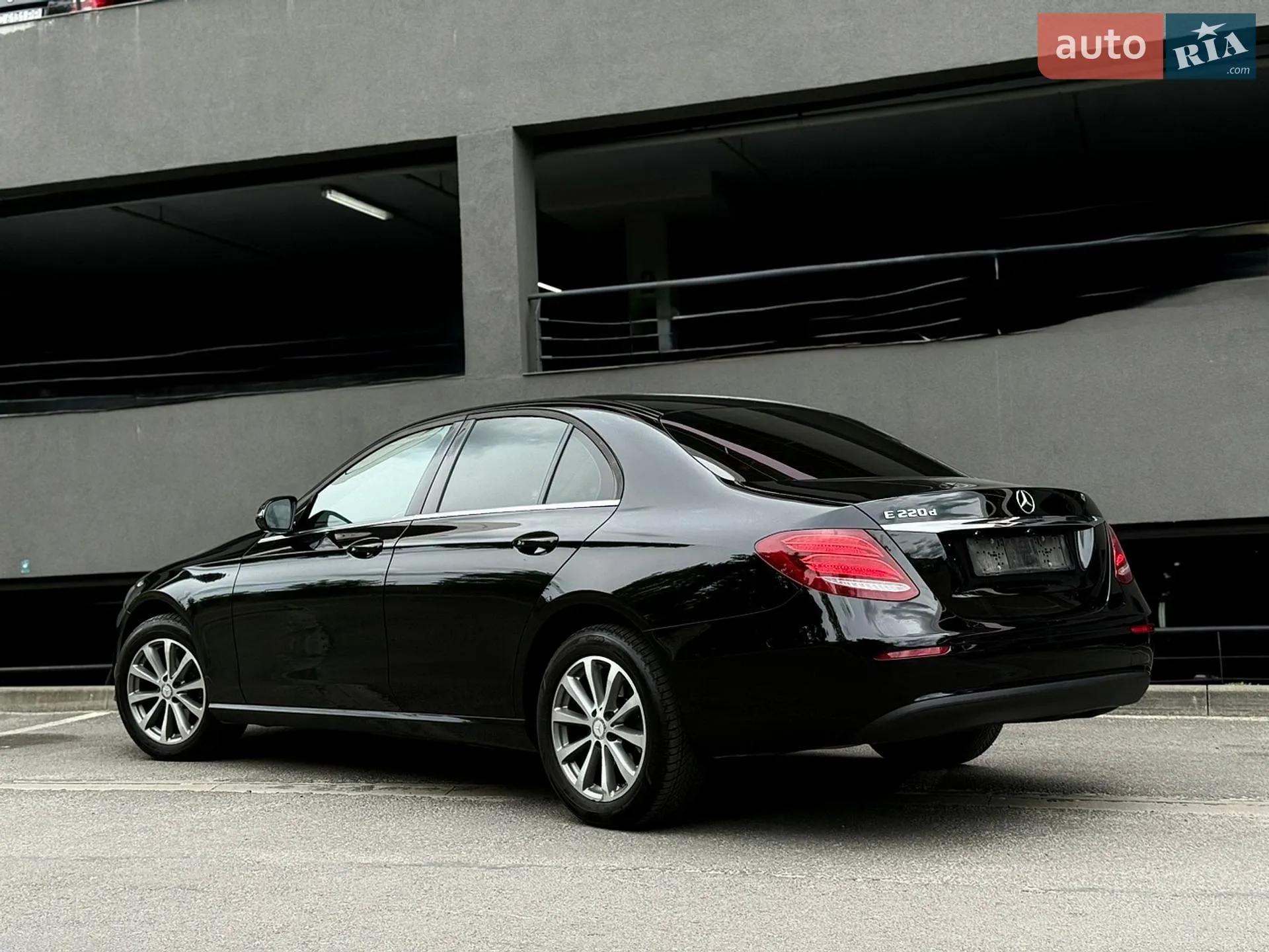2016 Mercedes-Benz E-klasse - мініатюра 15