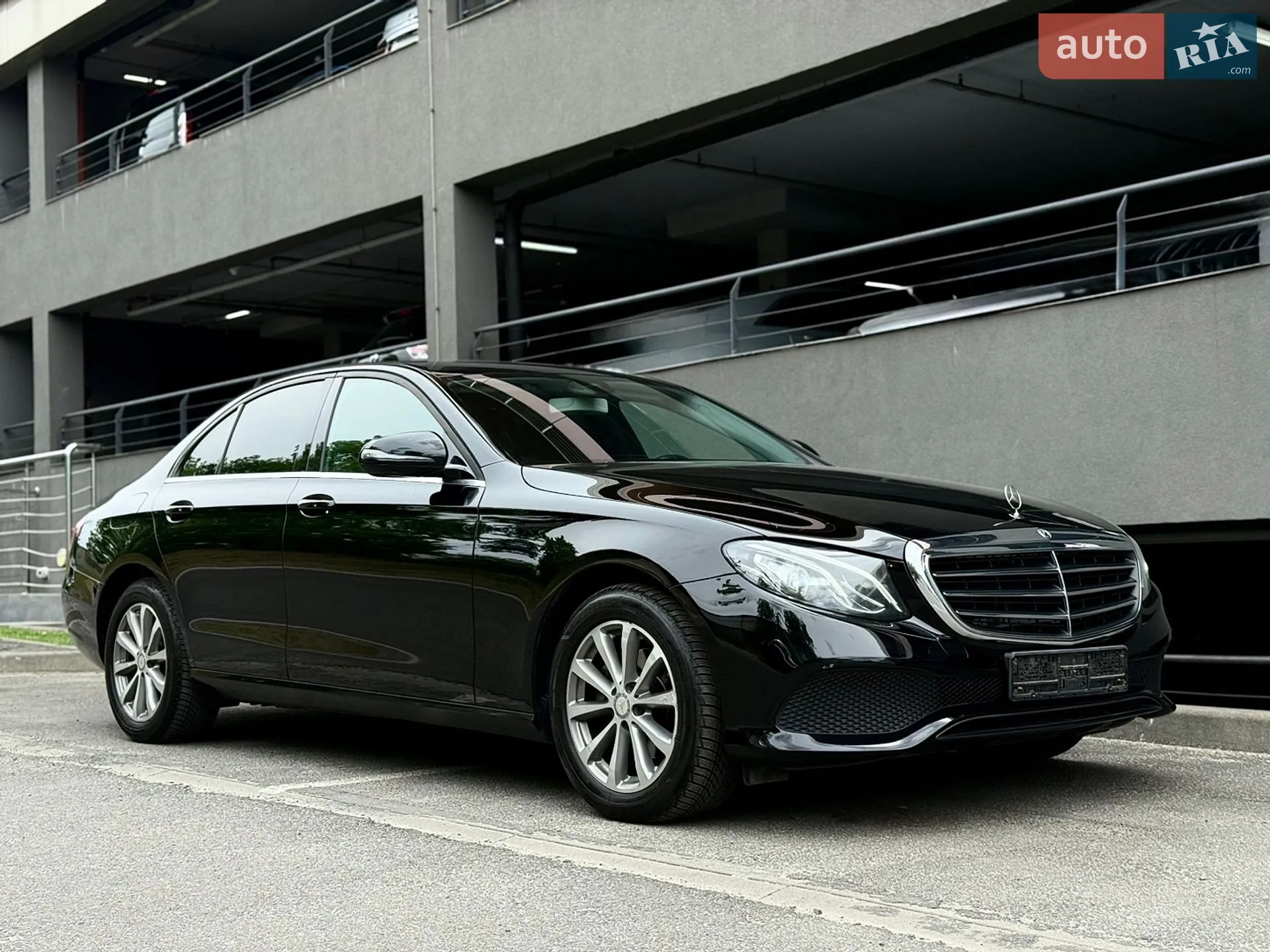 2016 Mercedes-Benz E-klasse - мініатюра 21