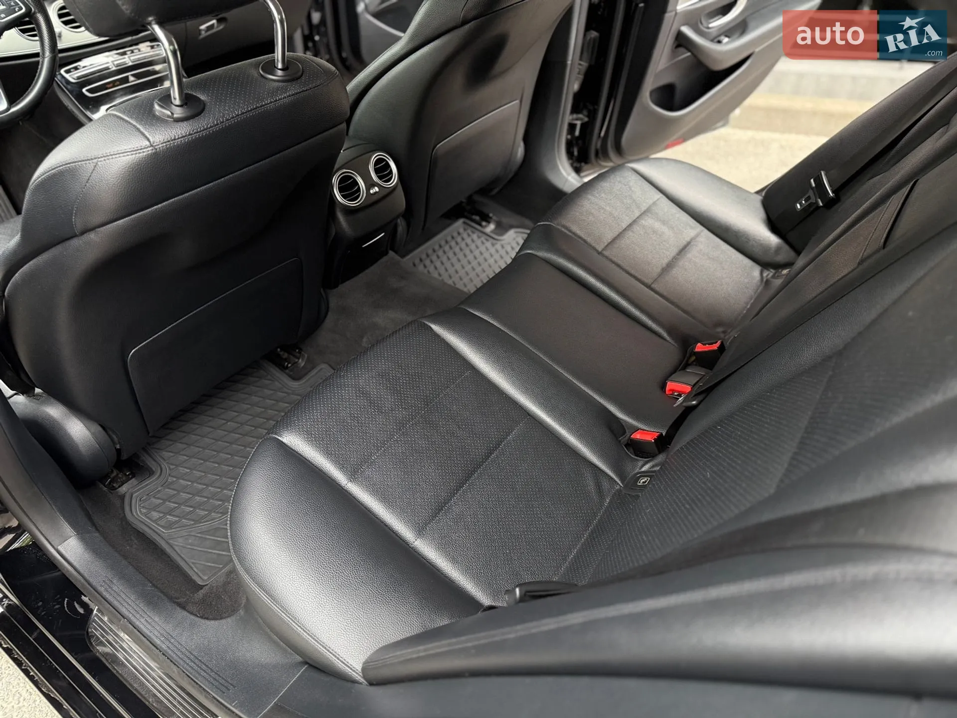 2016 Mercedes-Benz E-klasse - мініатюра 38