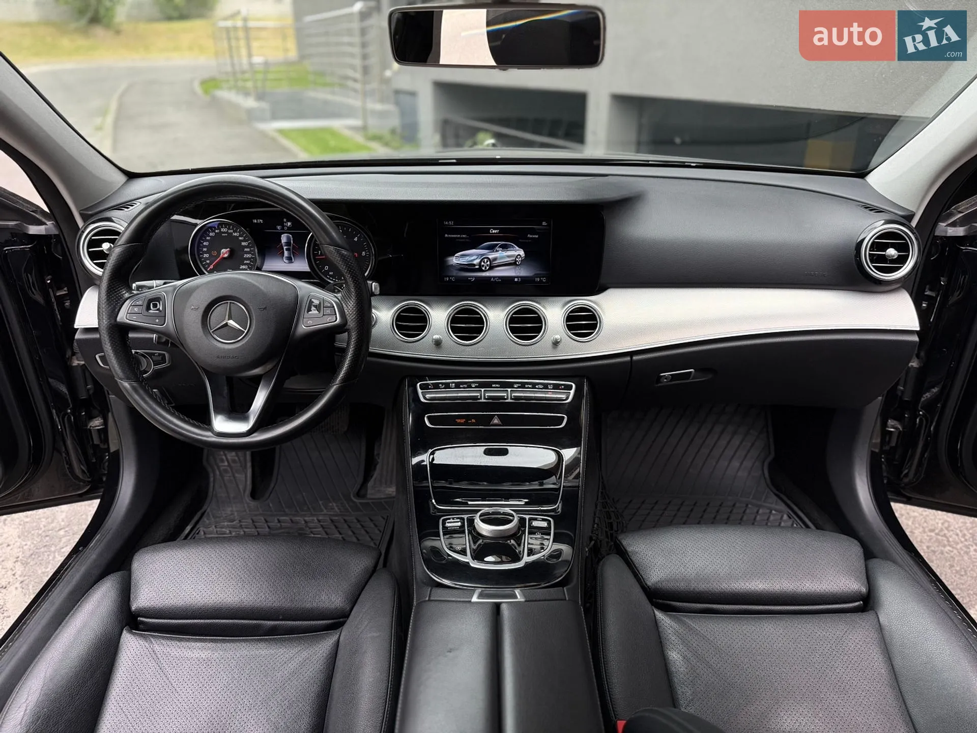 2016 Mercedes-Benz E-klasse - мініатюра 42