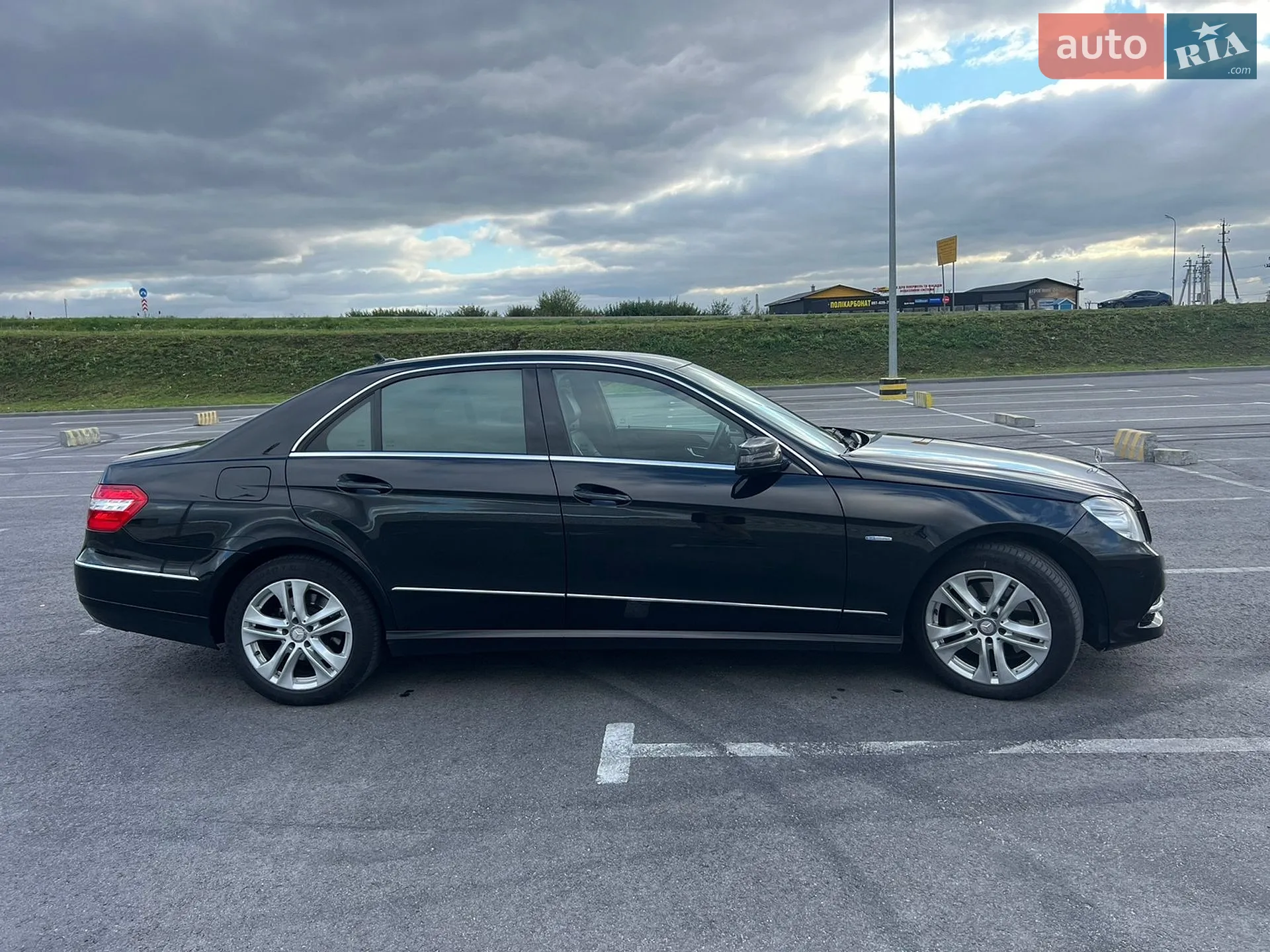 2011 Mercedes-Benz E-klasse - мініатюра 10