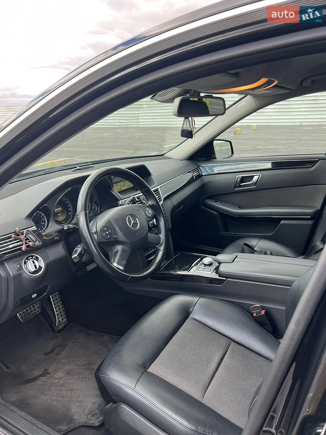 2011 Mercedes-Benz E-klasse - мініатюра 22
