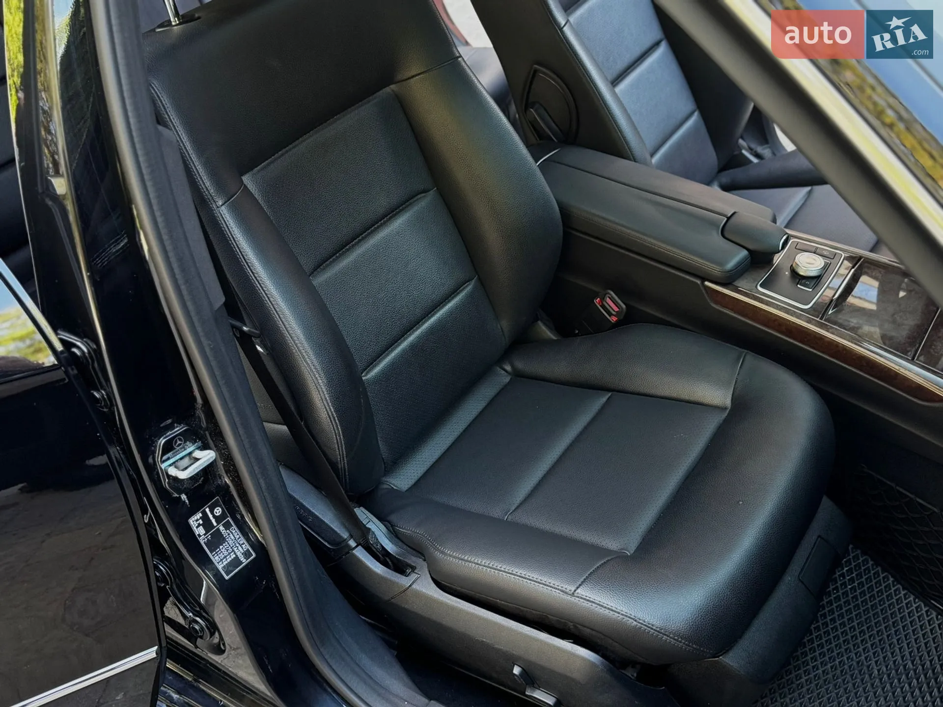 2011 Mercedes-Benz E-klasse - мініатюра 17