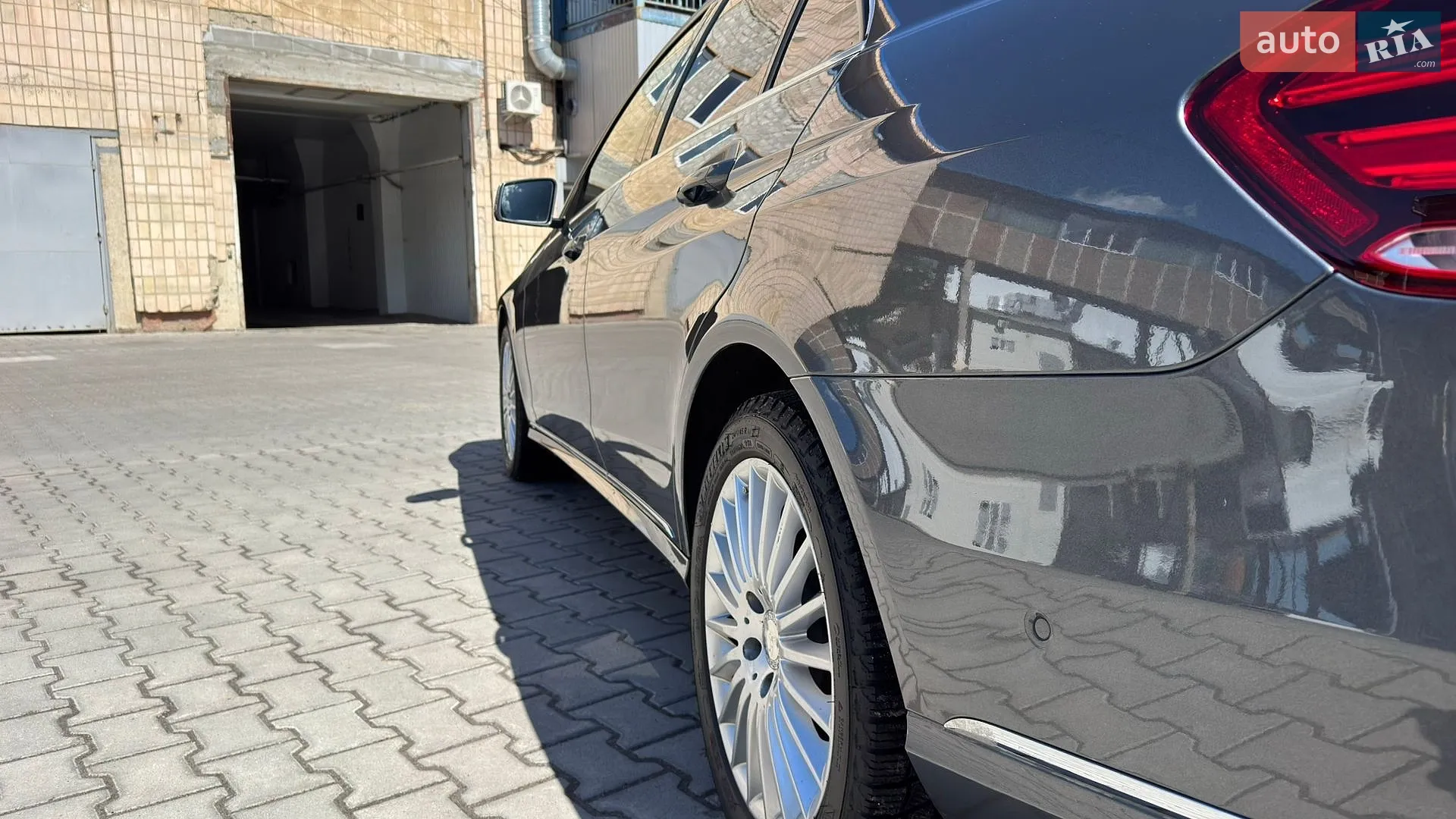 2013 Mercedes-Benz E-klasse - мініатюра 7