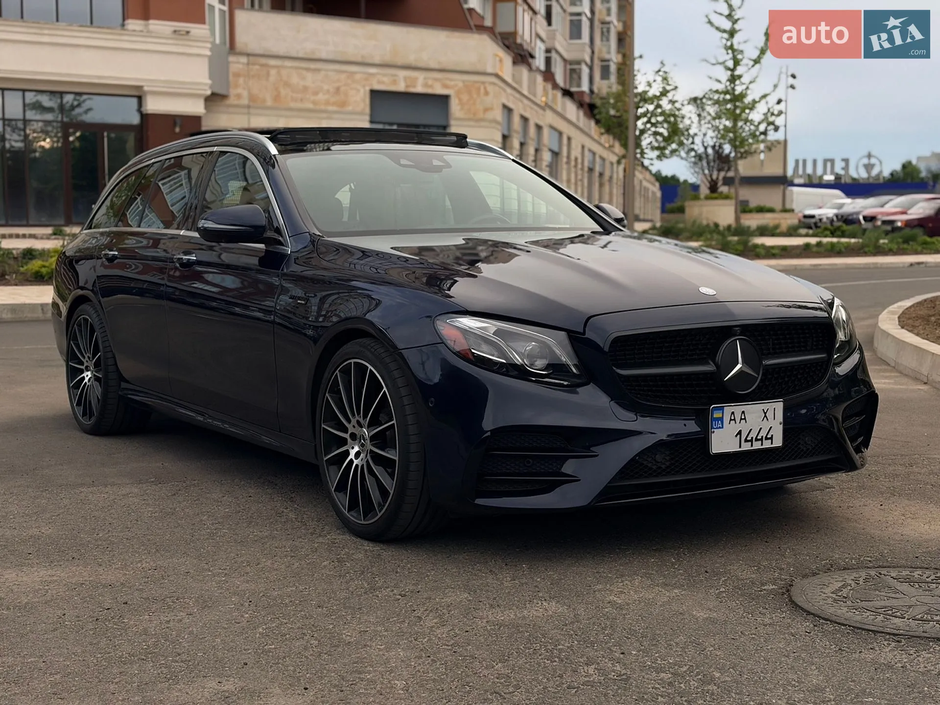 2016 Mercedes-Benz E-klasse - фото 1