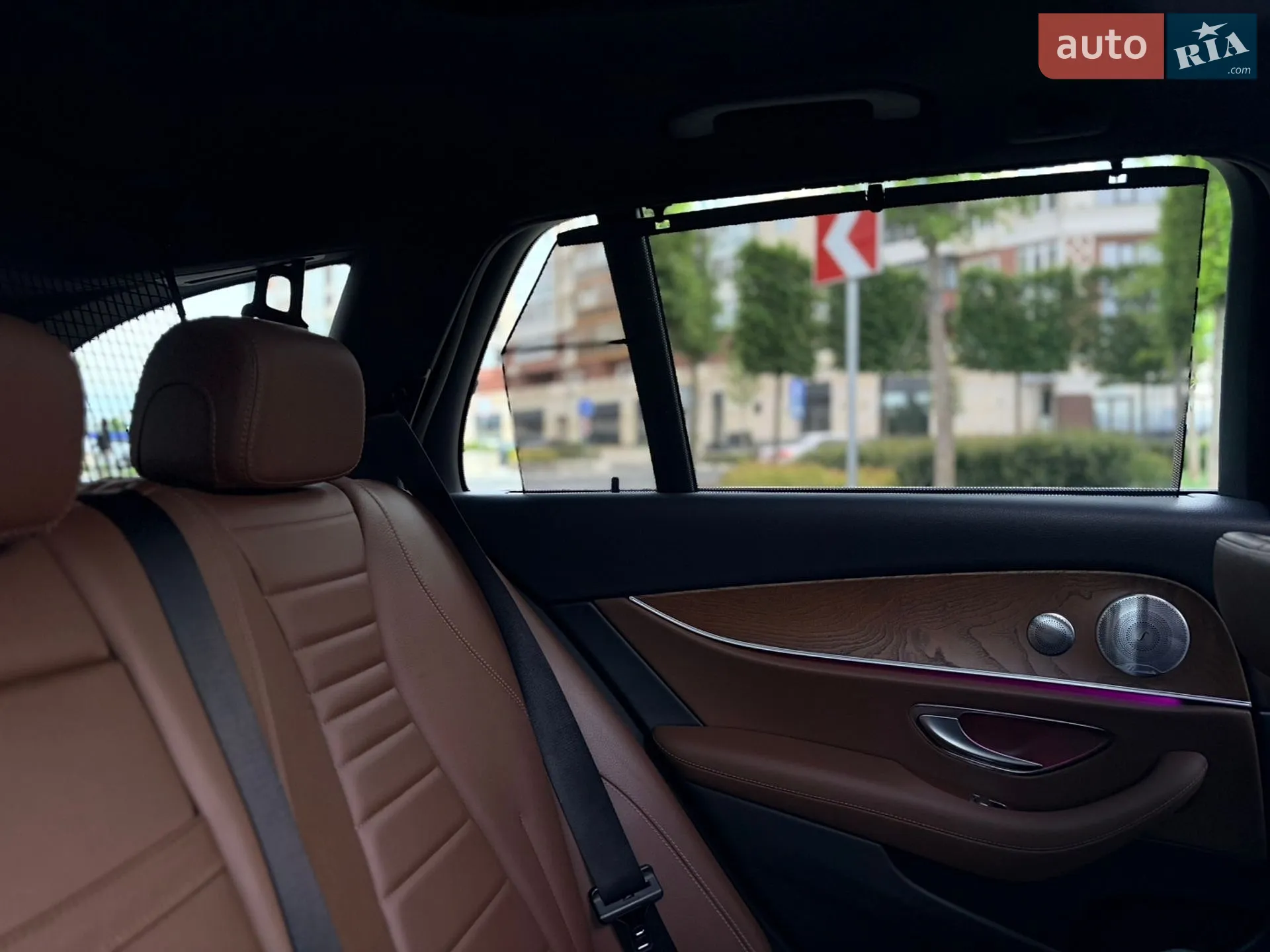 2016 Mercedes-Benz E-klasse - мініатюра 21