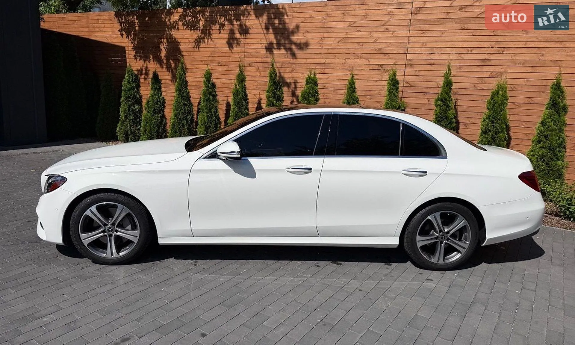 2019 Mercedes-Benz E-klasse - мініатюра 3