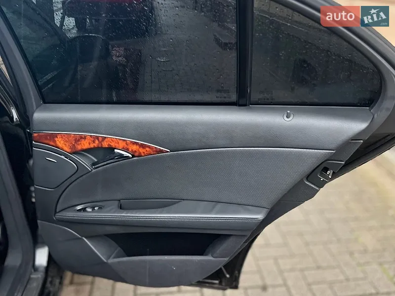 Mercedes-Benz E-Class 2005 VIN WDB2110421A749534 фото оголошення 8 з 54