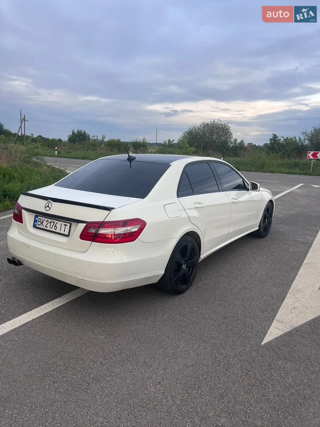 2011 Mercedes-Benz E-klasse - мініатюра 4