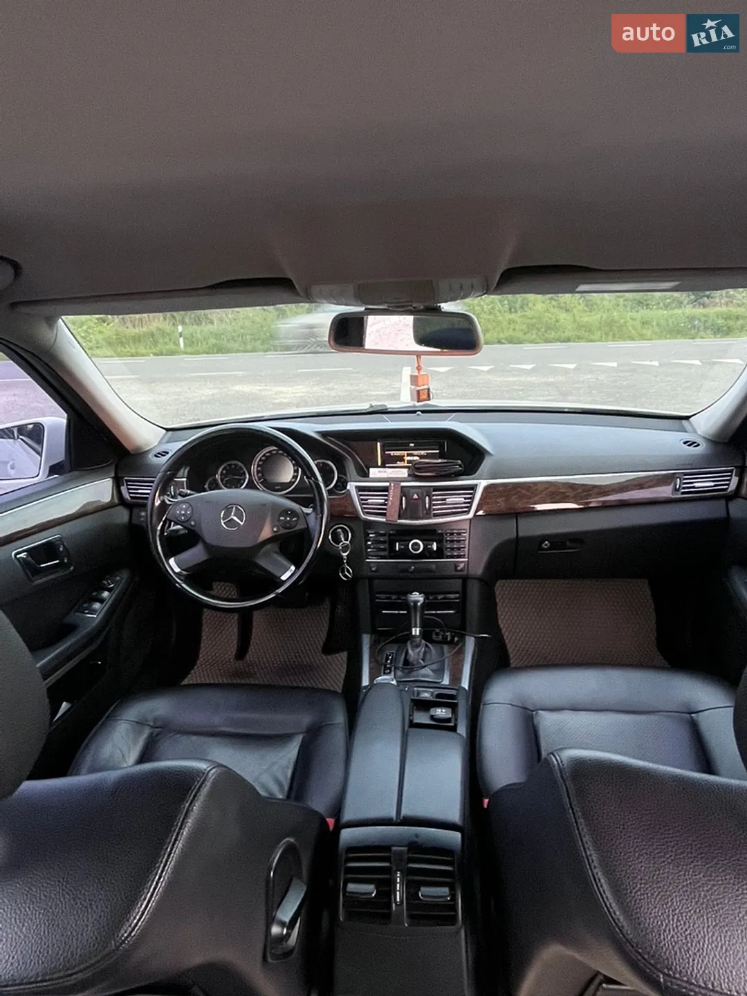2011 Mercedes-Benz E-klasse - мініатюра 19