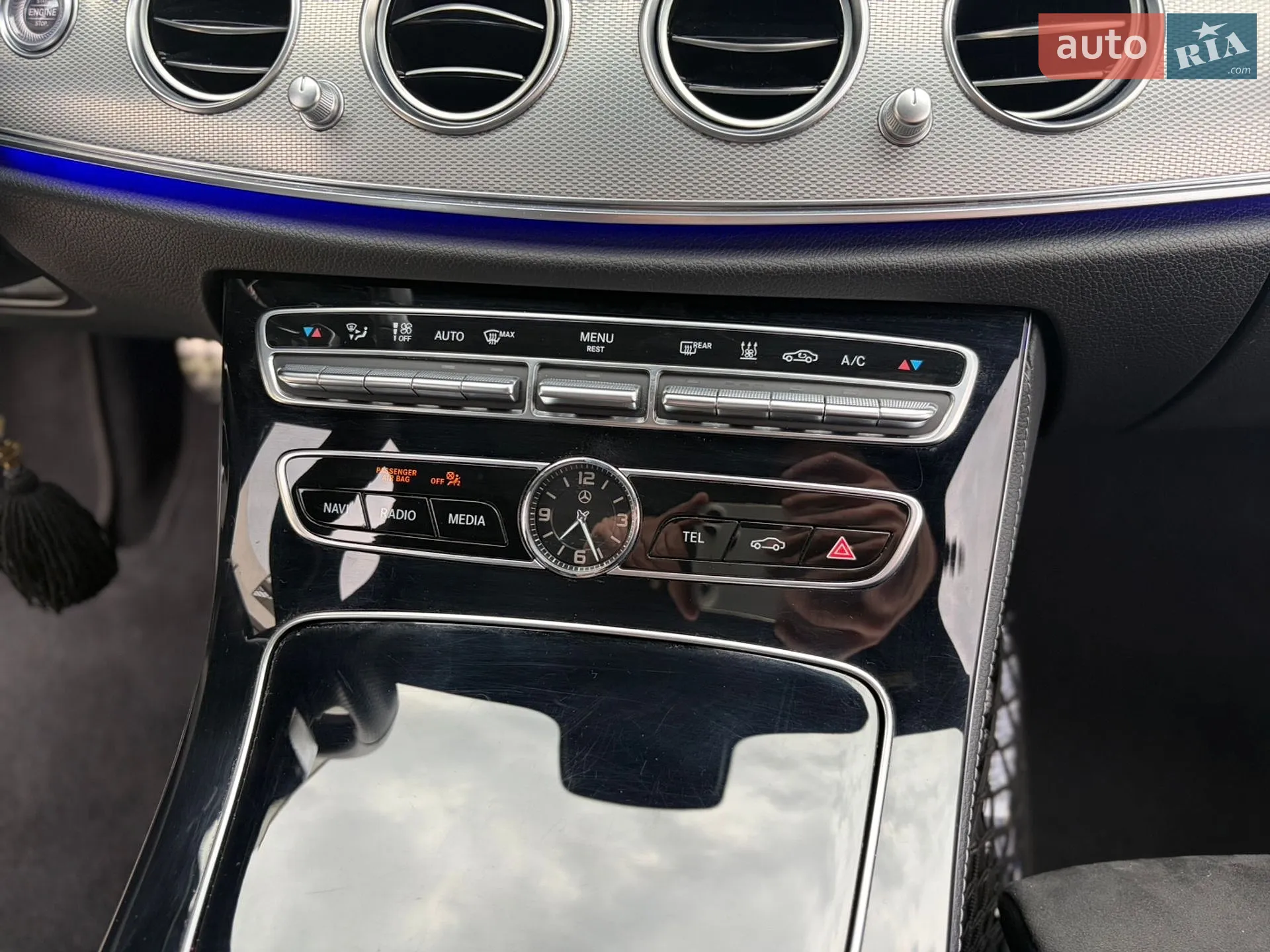 2020 Mercedes-Benz E-klasse - мініатюра 38