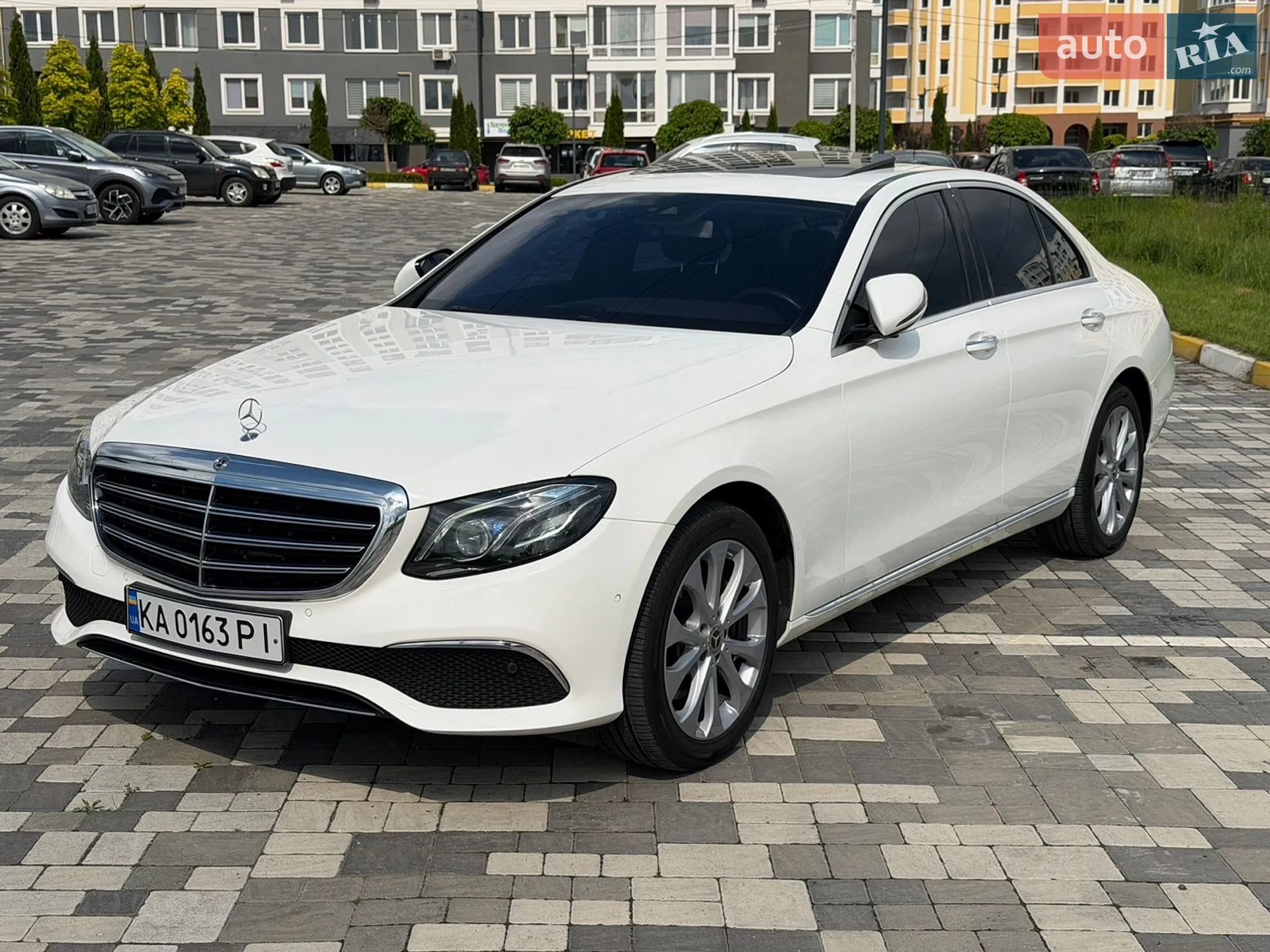 2018 Mercedes-Benz E-klasse - фото 1