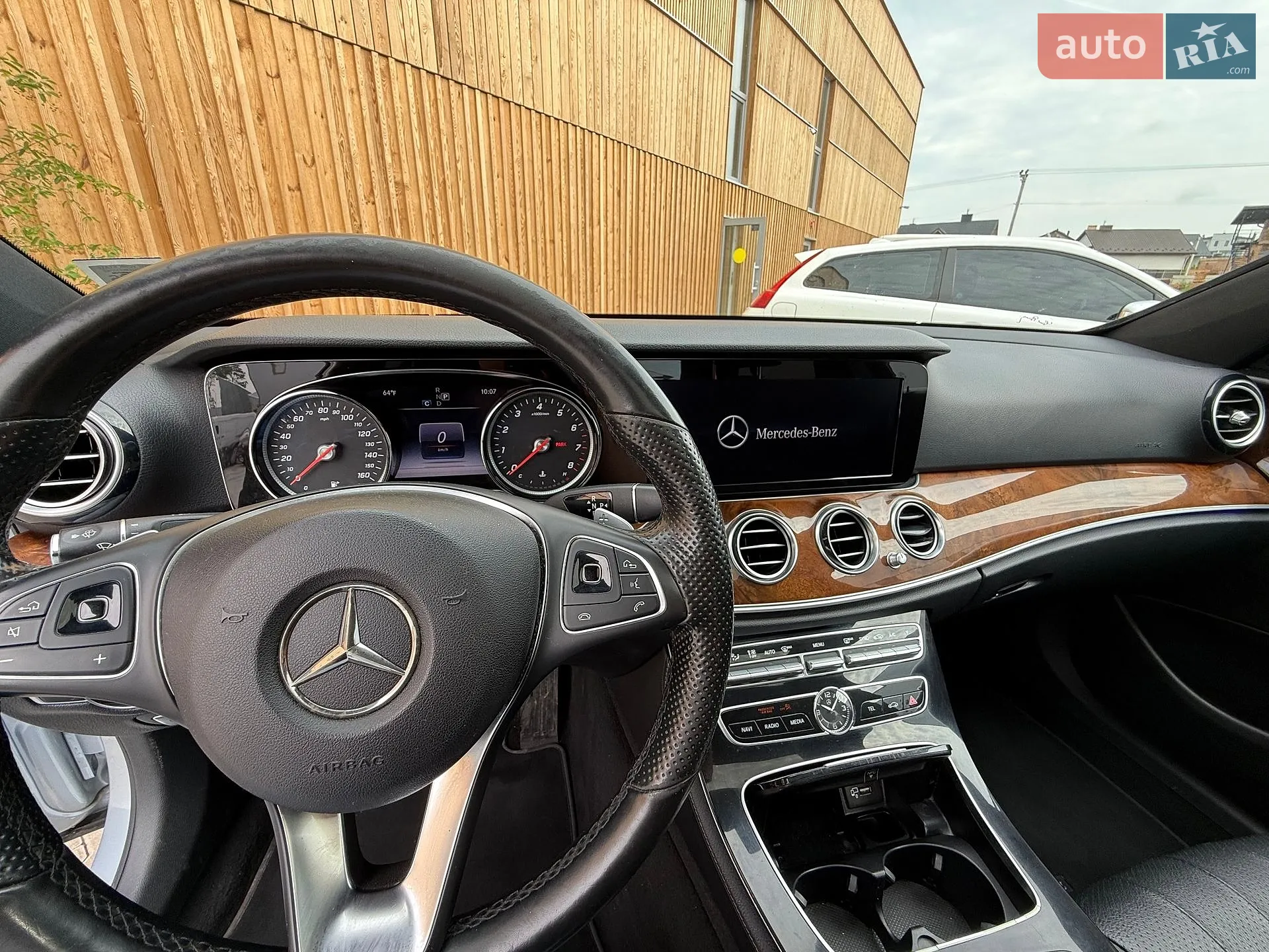 2017 Mercedes-Benz E-klasse - мініатюра 43