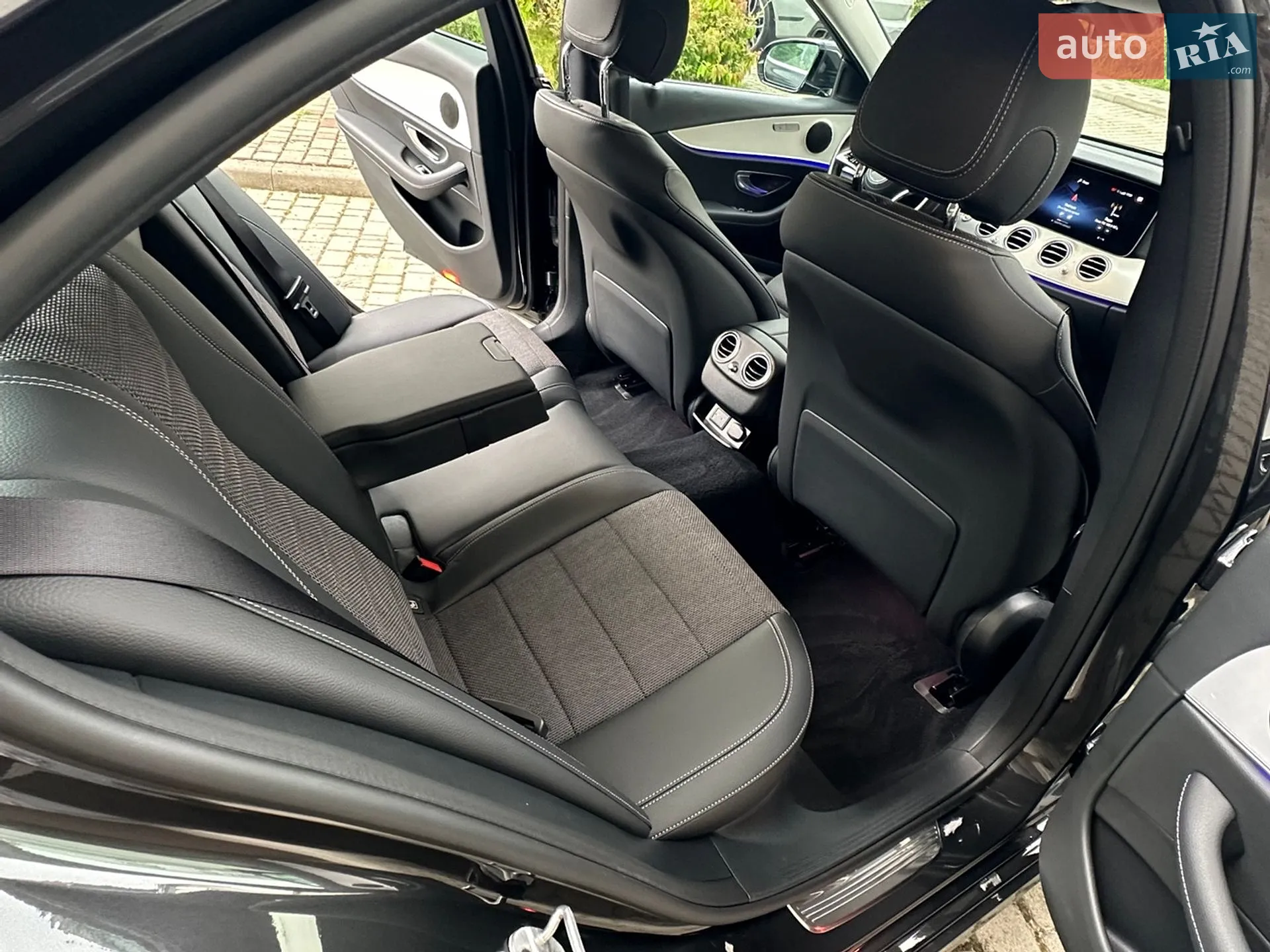 2022 Mercedes-Benz E-klasse - мініатюра 26