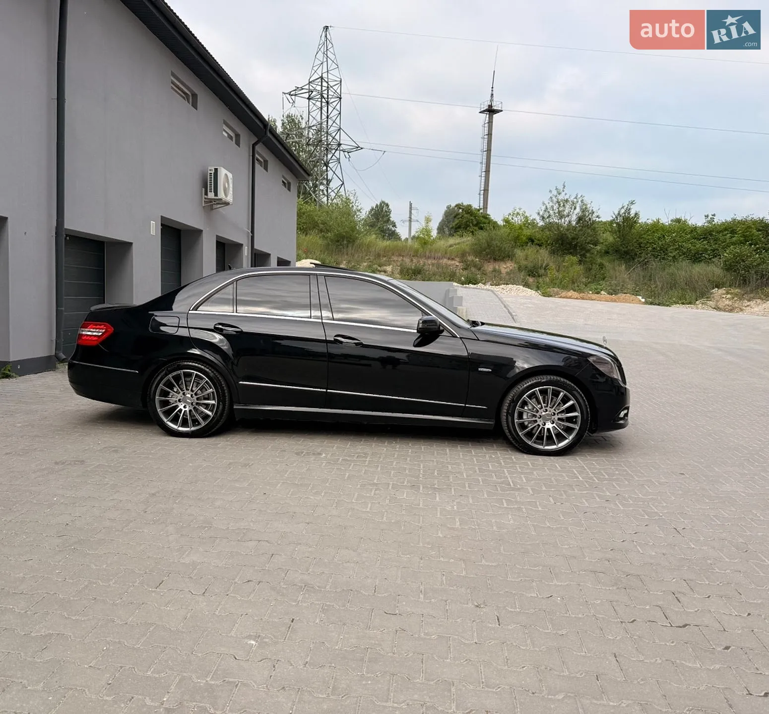 2010 Mercedes-Benz E-klasse - мініатюра 3