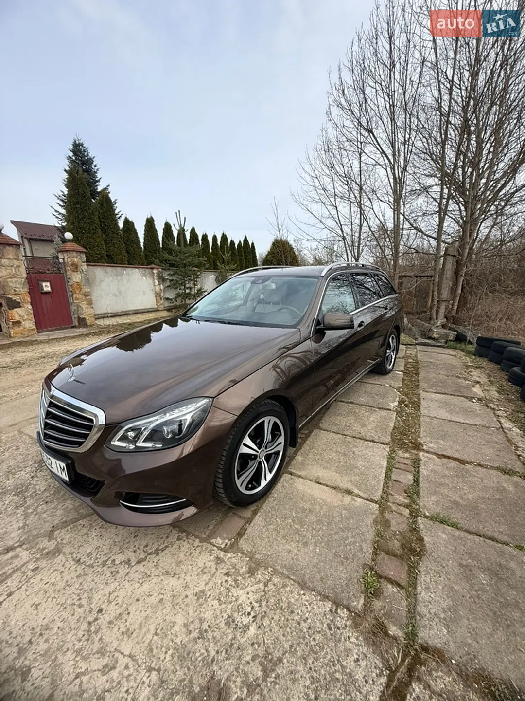 2013 Mercedes-Benz E-klasse - фото 1